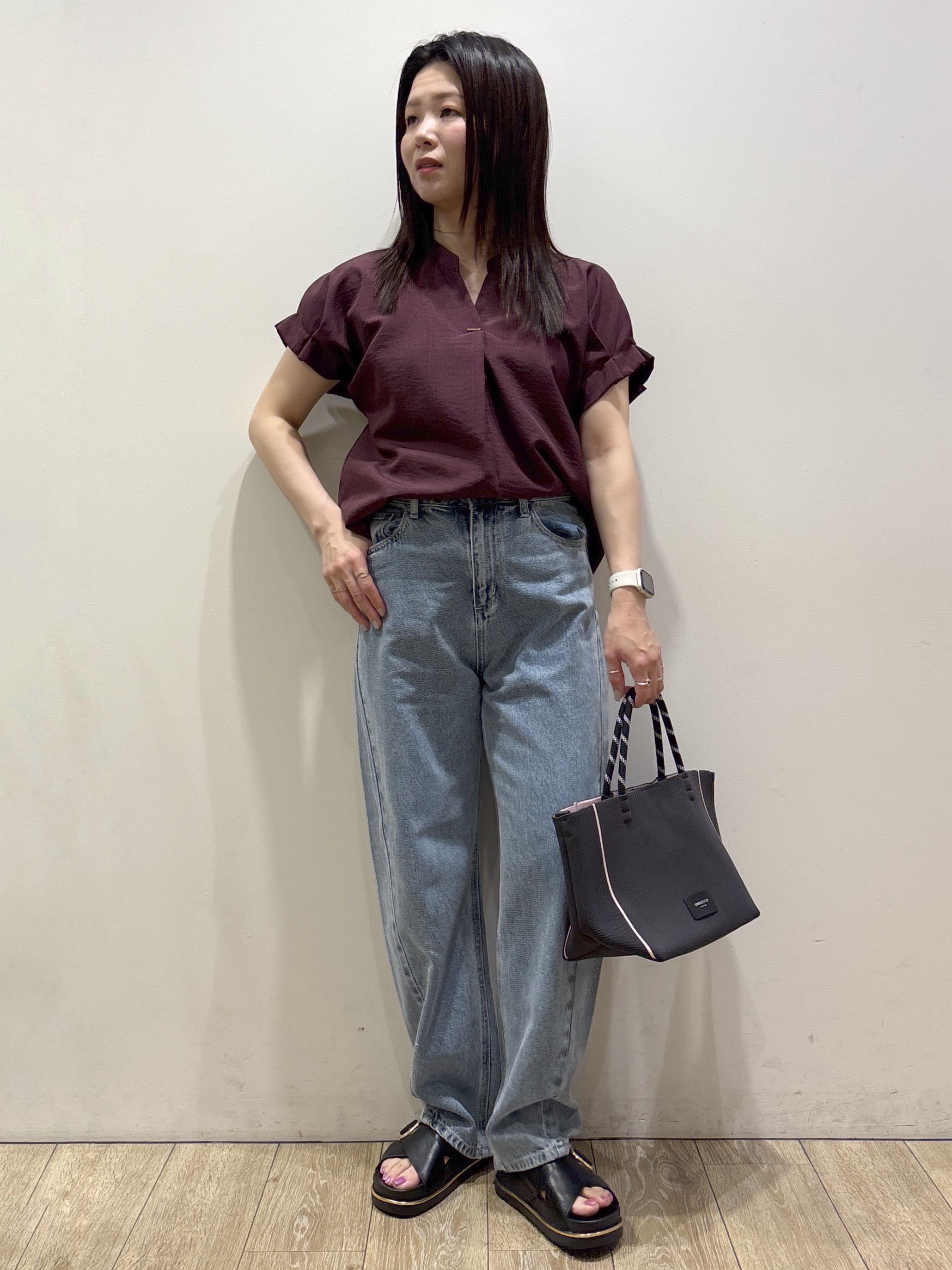 mameさんの「index｜【接触冷感／吸水速乾】タックスキッパーブラウス《防シワ／イージーアイロン／洗濯機OK／9col》」を使ったコーディネート