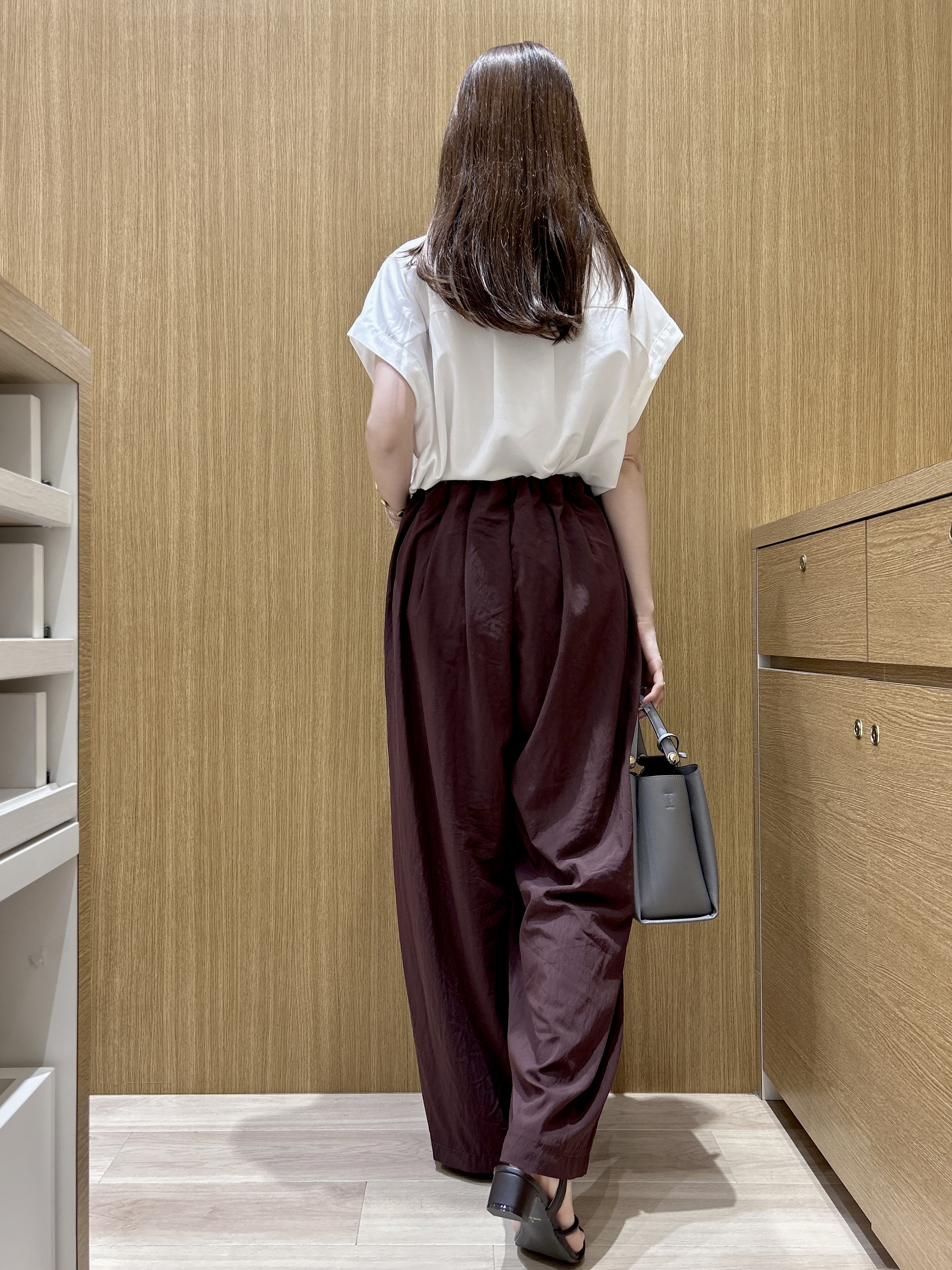 maiさんの「OPAQUE.CLIP｜フロントレースブラウス【洗濯機OK】」を使ったコーディネート