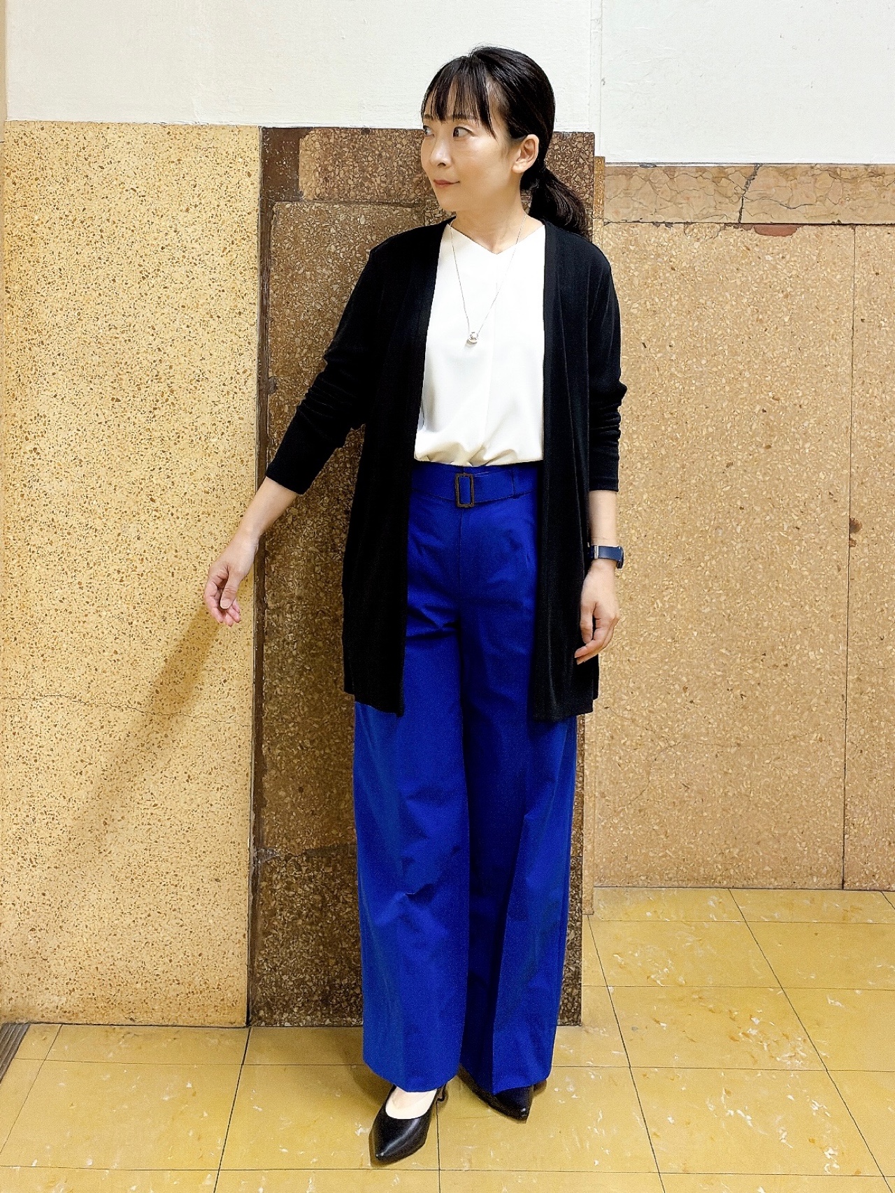 hattoriさんの「INDIVI｜【UVケア】着流しミドル丈カーディガンジャージ」を使ったコーディネート