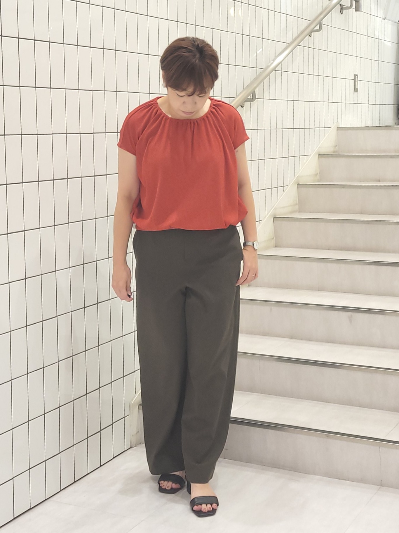 tomoさんの「COUP DE CHANCE｜【手洗い可／日本製】フレンチスリーブトップス」を使ったコーディネート