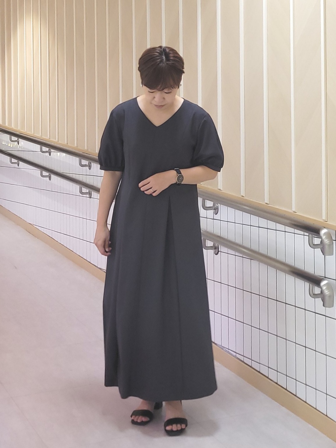 tomoさんの「COUP DE CHANCE｜【手洗い可／日本製】サックワンピース」を使ったコーディネート