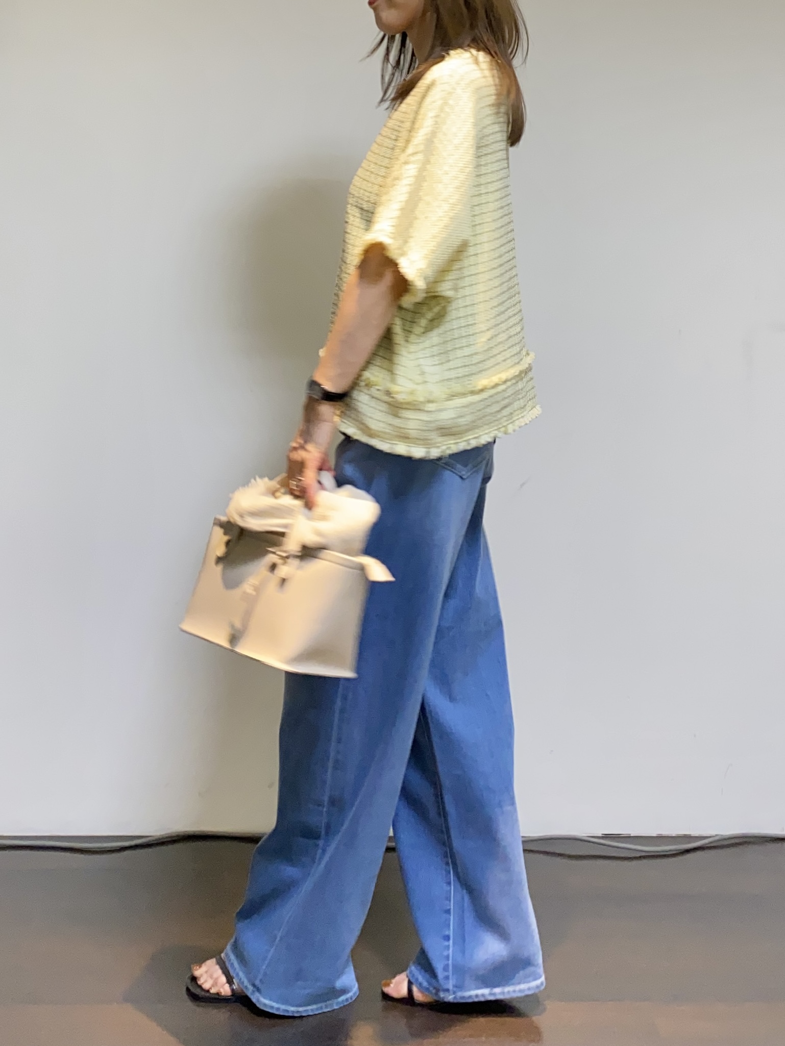 tomoさんの「UNTITLED｜◆ファンシーツイードブラウス」を使ったコーディネート