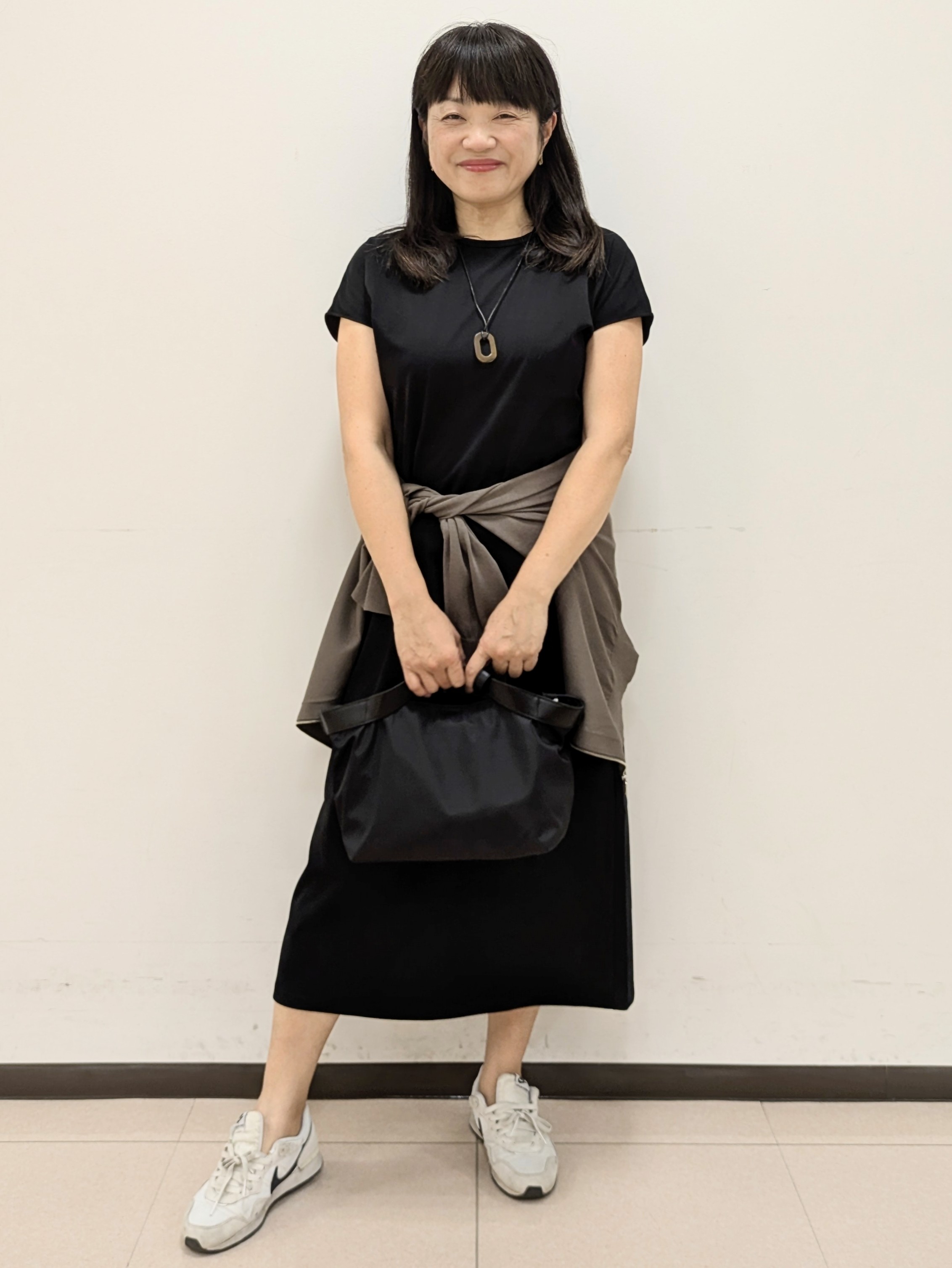 ともさんの「UNTITLED｜【アンサンブル可/日除け・冷房対策】シアーレーヨンZIPカーディガン」を使ったコーディネート