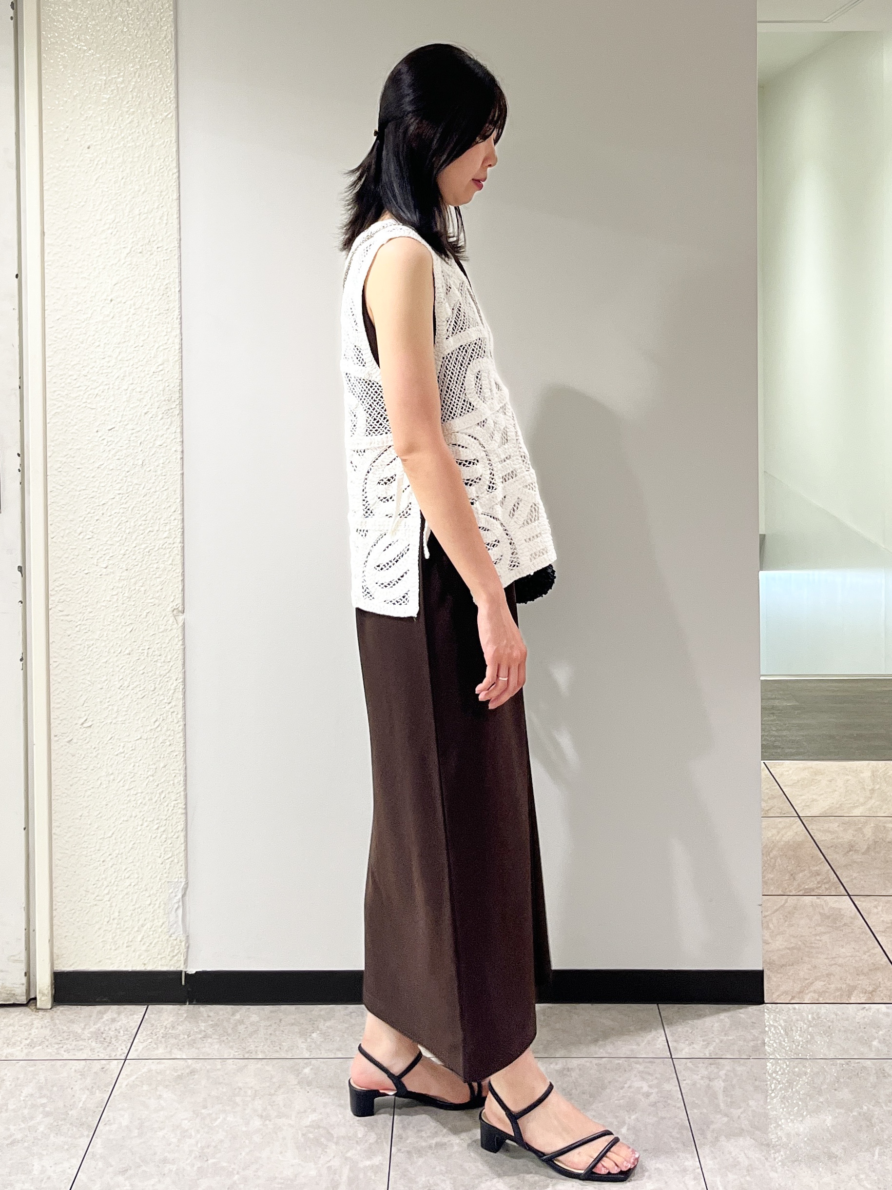 ゆか☆さんの「OPAQUE.CLIP｜カギ針風ベスト【洗濯機OK】」を使ったコーディネート