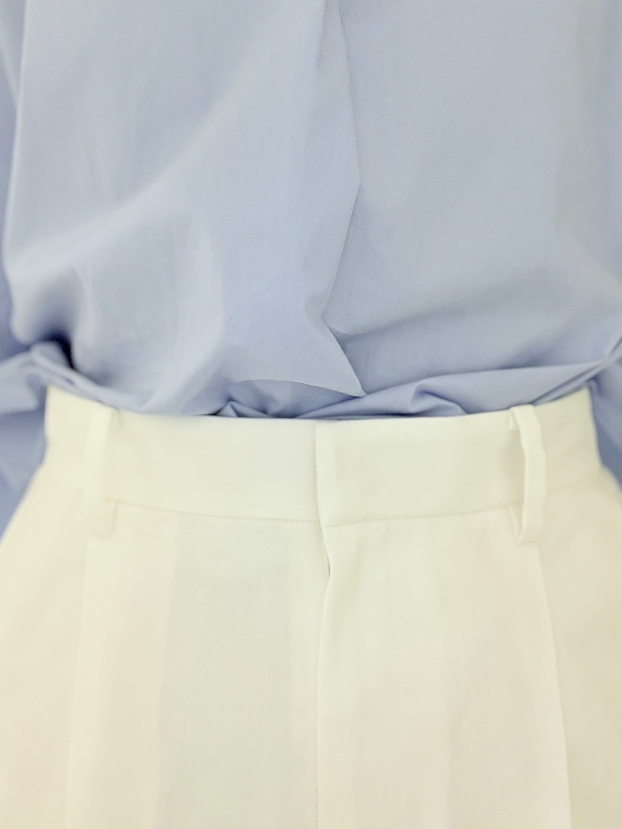 Yamaさんの「DRESSTERIOR｜フレンチスリーブ スキッパーブラウス」を使ったコーディネート