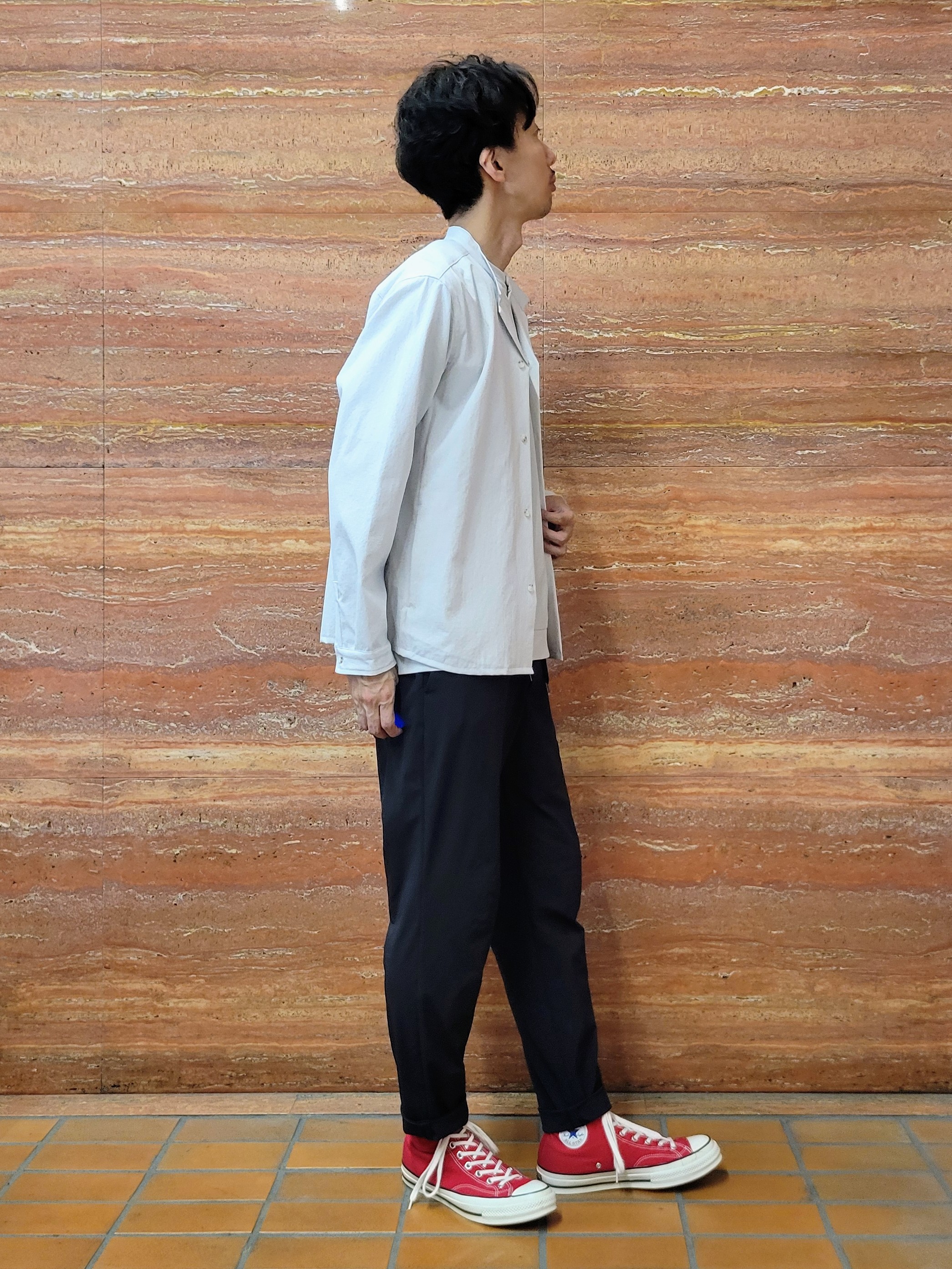 piroyaさんの「TAKEO KIKUCHI｜【撥水・洗える・シワになりにくい】 リランチェ（R） シャツ」を使ったコーディネート