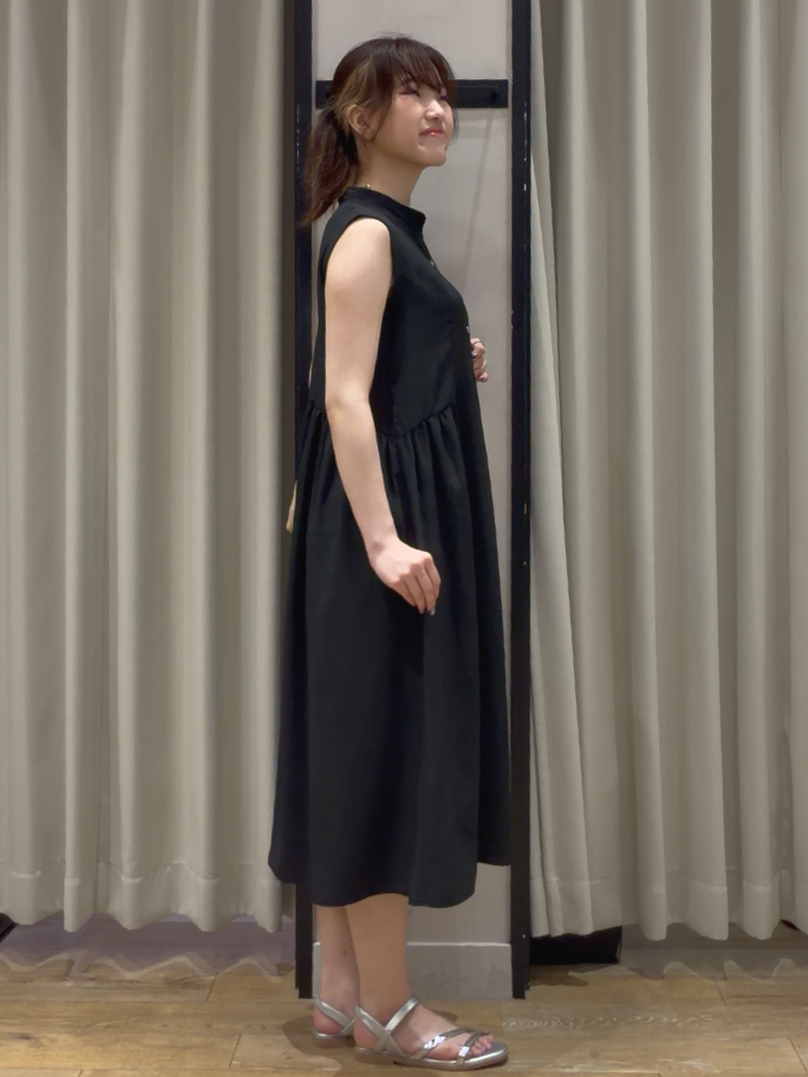 RUKAさんの「grove｜【低身長さんも選べる着丈・洗濯機◎】テントラインワンピース」を使ったコーディネート