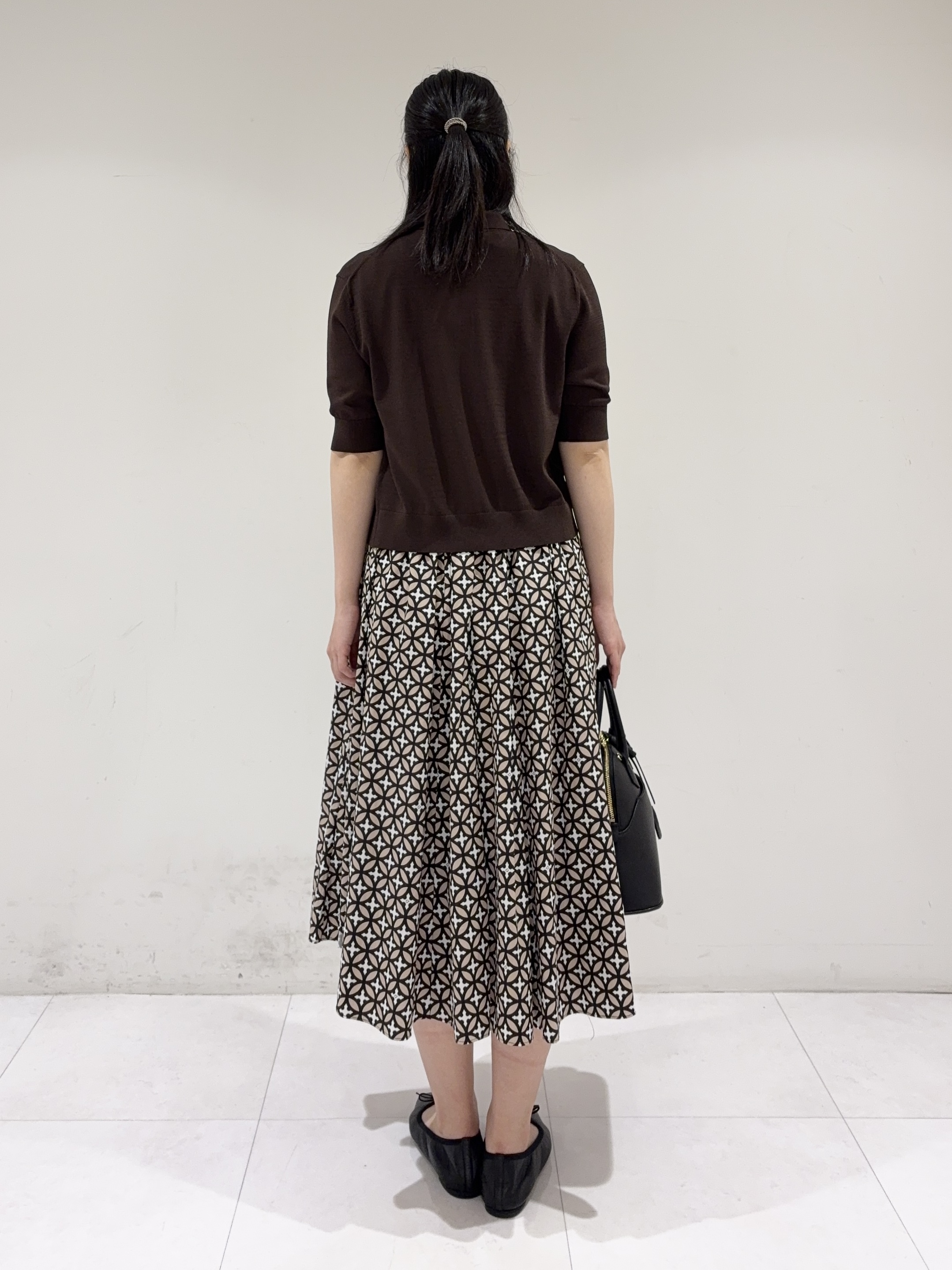 ayaさんの「DRESSTERIOR｜【otonaMUSE5月号掲載/ウォッシャブル】オーバーラップサークル ノースリーブドレス」を使ったコーディネート