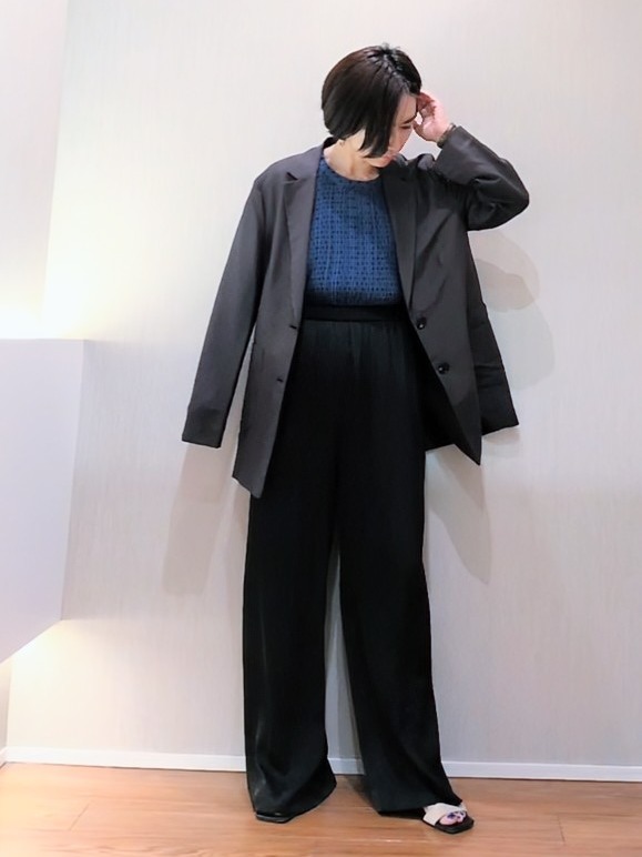 ミズタさんの「UNTITLED｜◆【程よいシアー感/洗える】エアリーバイオジャケット」を使ったコーディネート