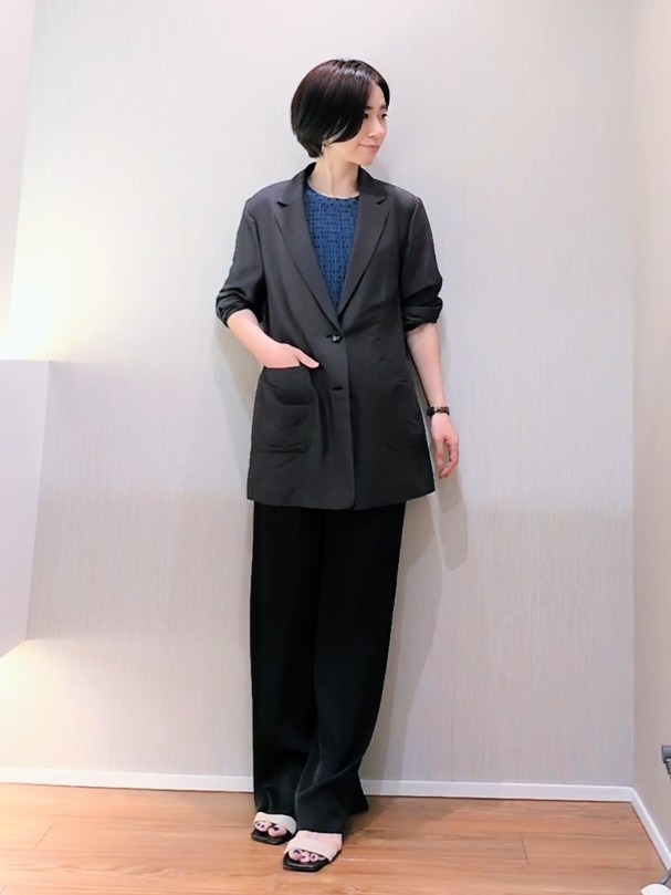 ミズタさんの「UNTITLED｜◆【程よいシアー感/洗える】エアリーバイオジャケット」を使ったコーディネート