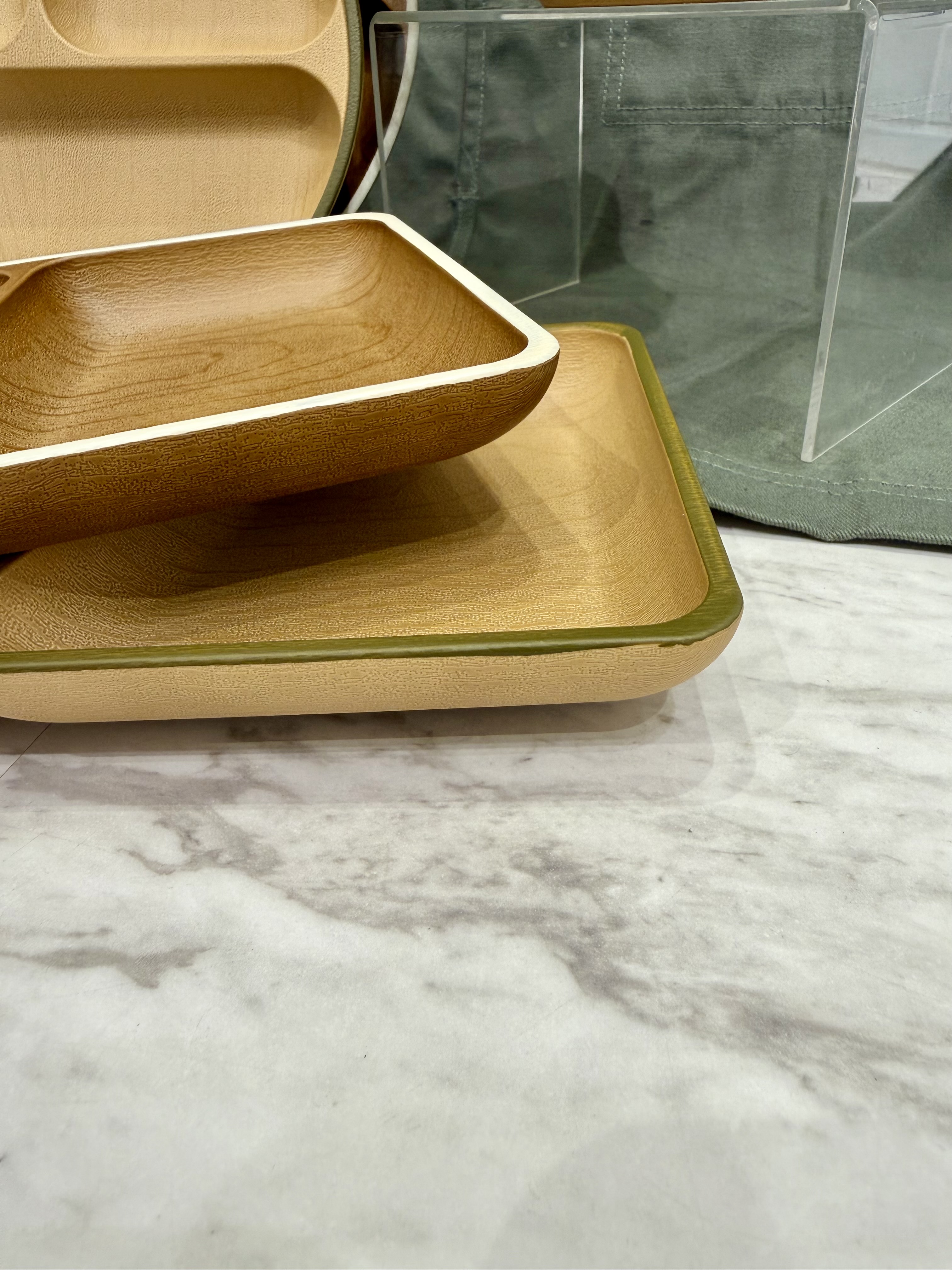 きのこさんの「212 KITCHEN STORE｜earth color 抗菌スクエアプレート OB ＜212Kオリジナル＞」を使ったコーディネート