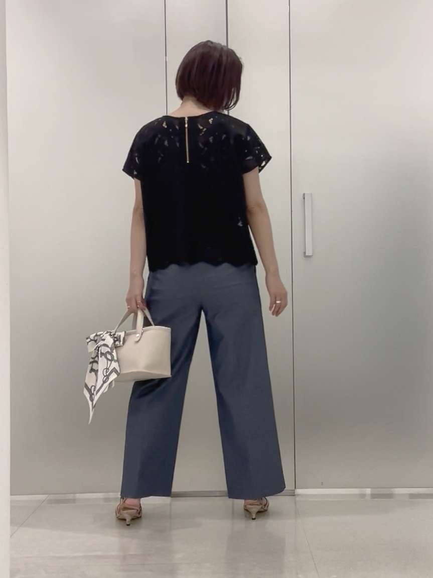 まどかさんの「UNTITLED｜【接触冷感/洗える/後ろウエストゴム】オックスワイドパンツ」を使ったコーディネート