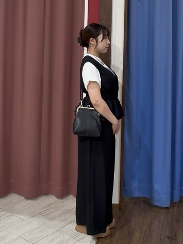 SAKUさんの「SHOO･LA･RUE｜【S-LL/洗濯機可】選べる4柄　デイリー使いにぴったりな 大人の頼れるTシャツ」を使ったコーディネート