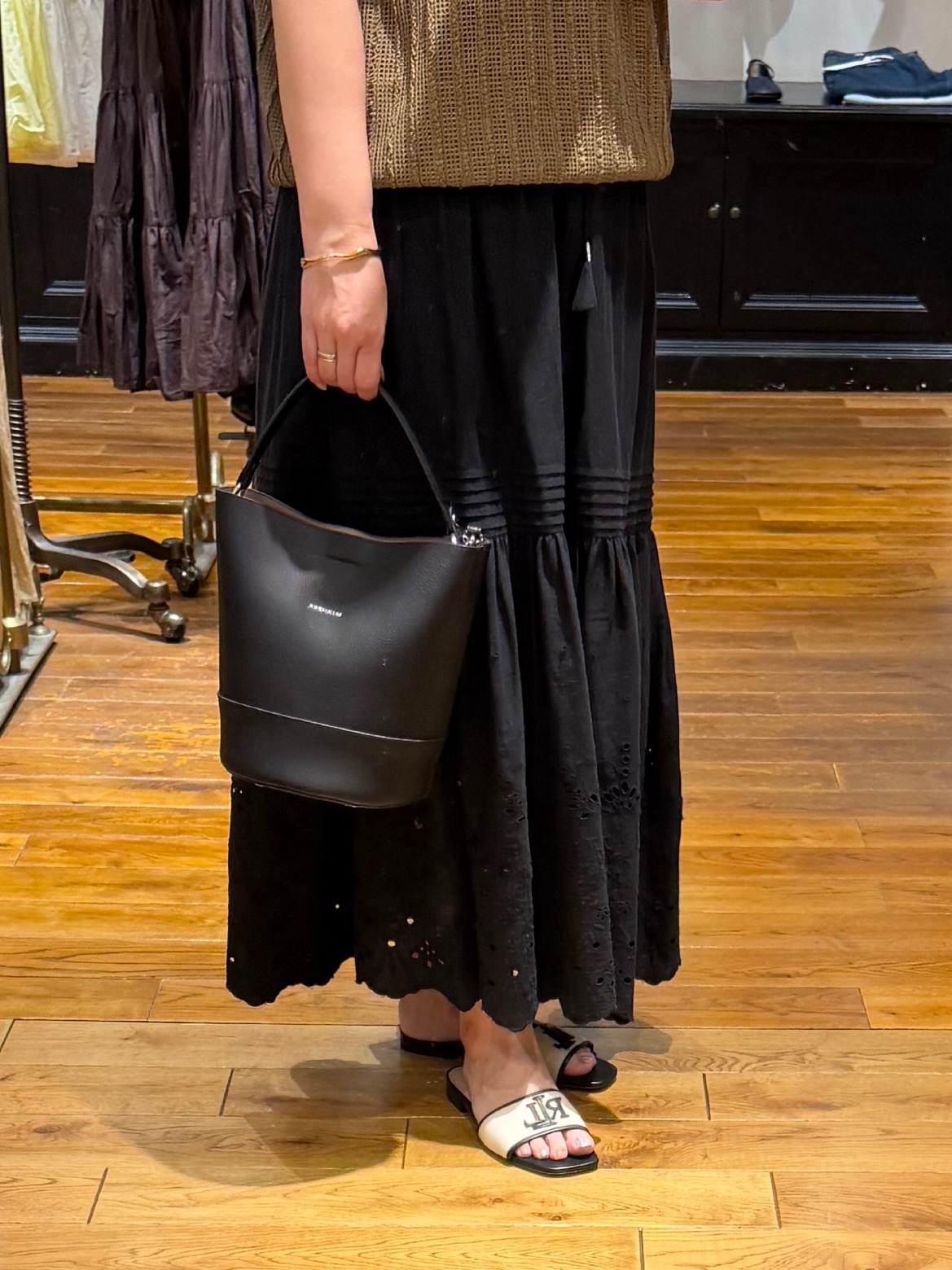 Asamiさんの「【体型カバー/日除け】ドルマンスリーブ シアーメッシュプルオーバー」を使ったコーディネート