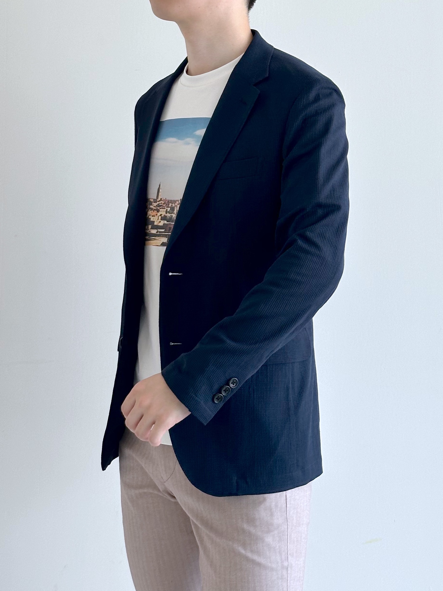 イッシーさんの「TAKEO KIKUCHI｜【Begin5月号掲載/通気性】トリコットサッカー ジャケット」を使ったコーディネート