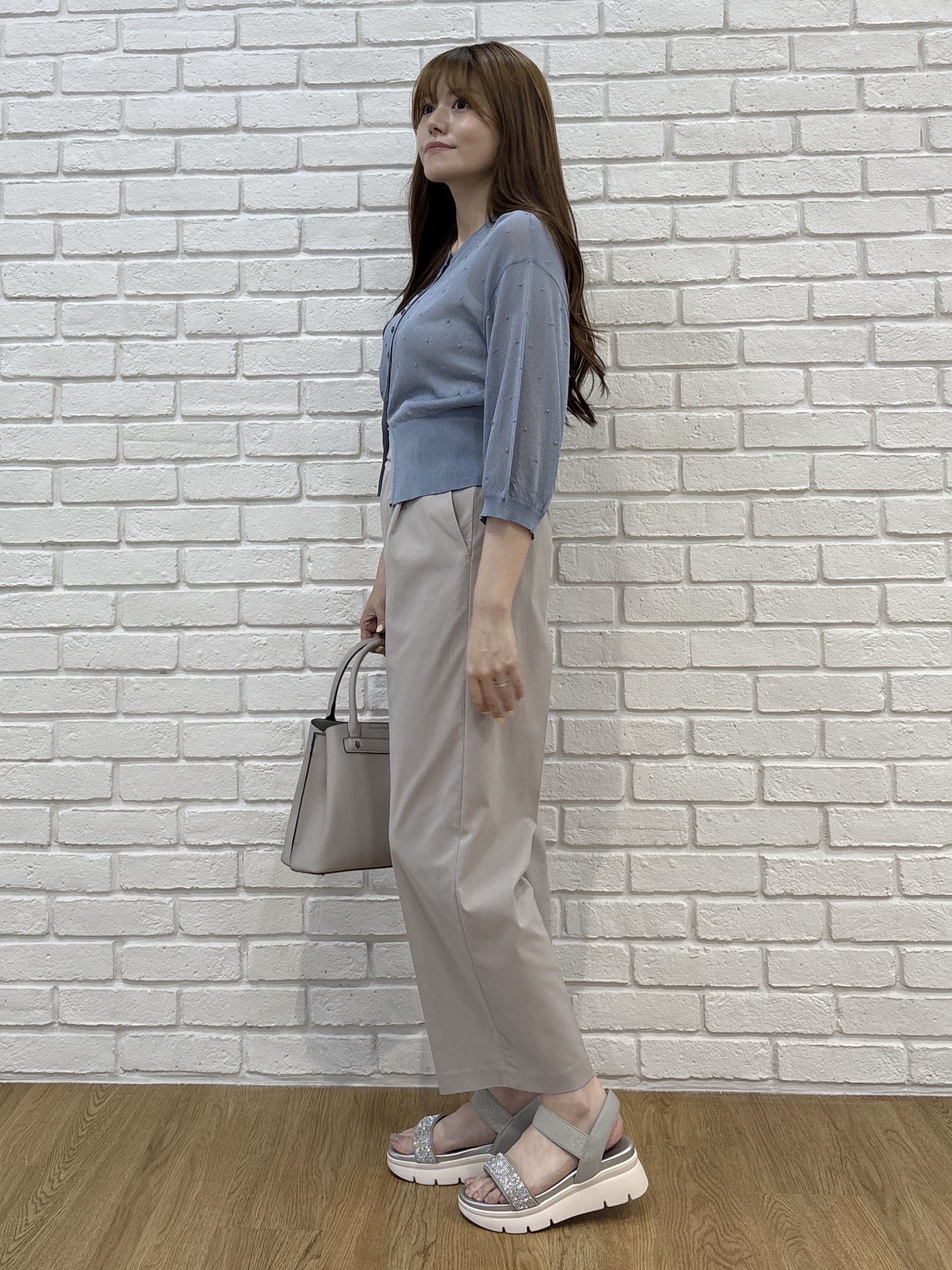 sayaさんの「grove｜シアードットカーディガン」を使ったコーディネート