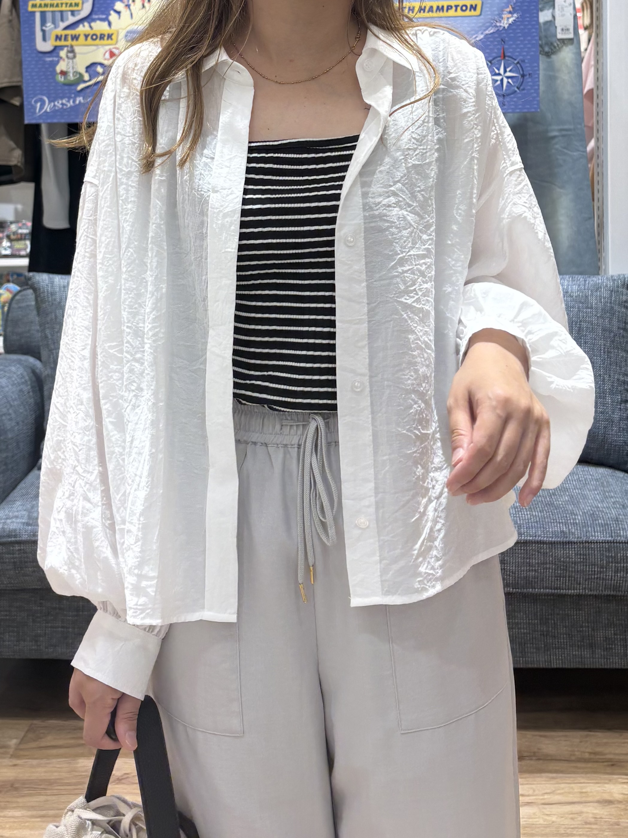 yuinaさんの「Dessin｜エアリーシアーブラウス」を使ったコーディネート