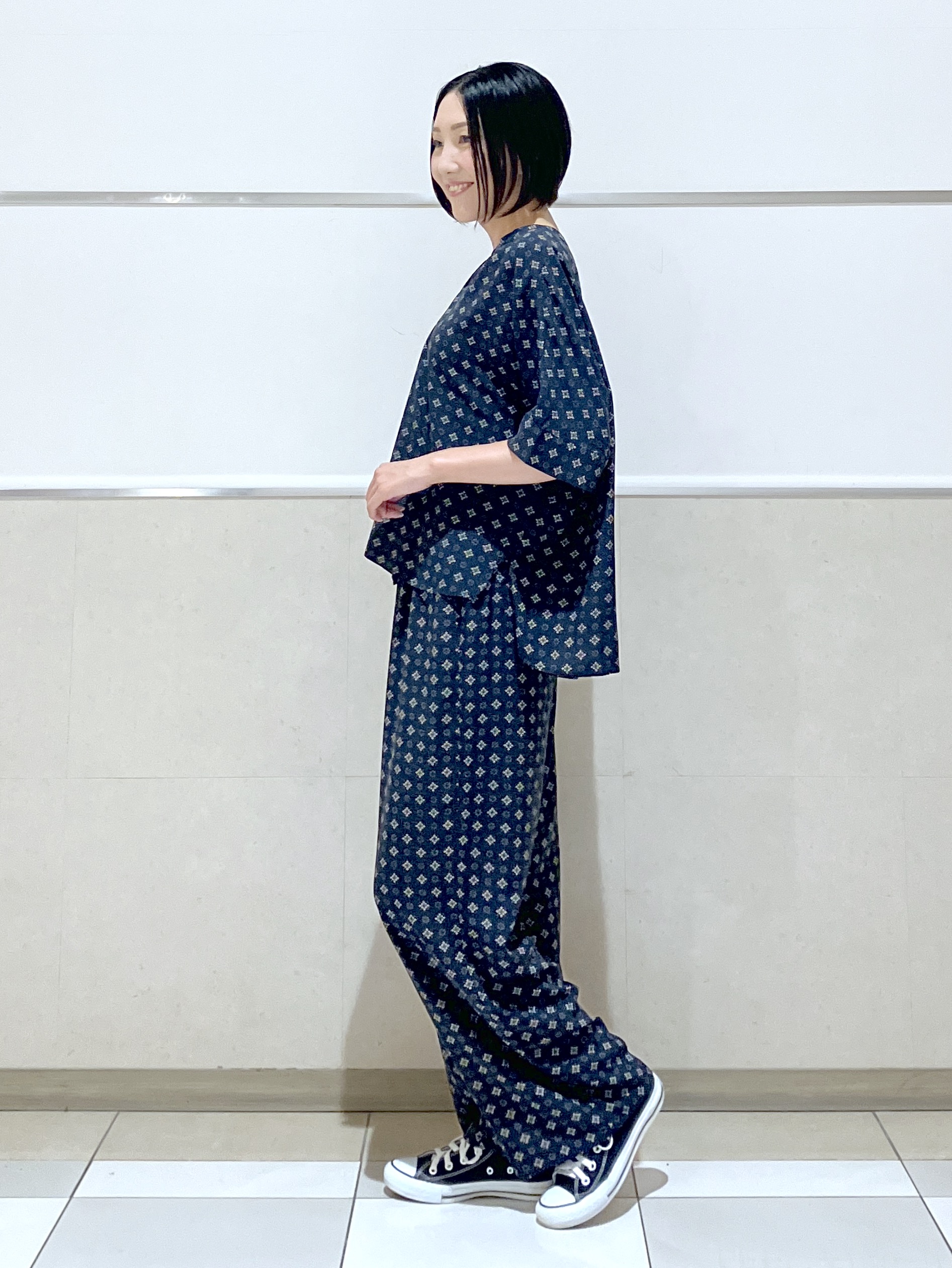 eriko さんの「Dessin｜【セットアップ可】小紋柄プリント スキッパーシャツ」を使ったコーディネート