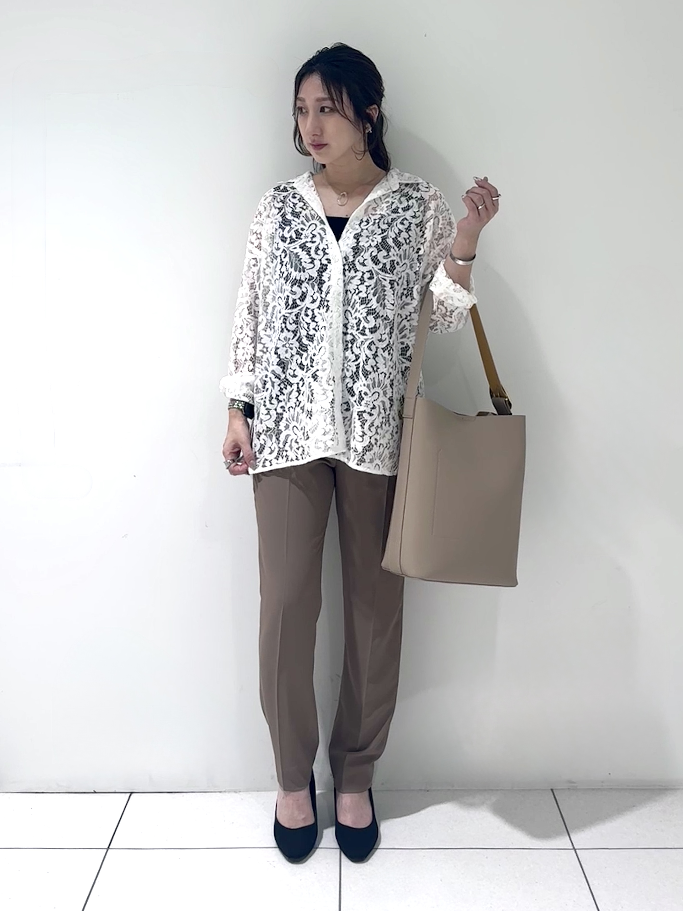 そんさんの「INDIVI｜【初秋/UVケア/着る日傘】ダブルジャケット」を使ったコーディネート