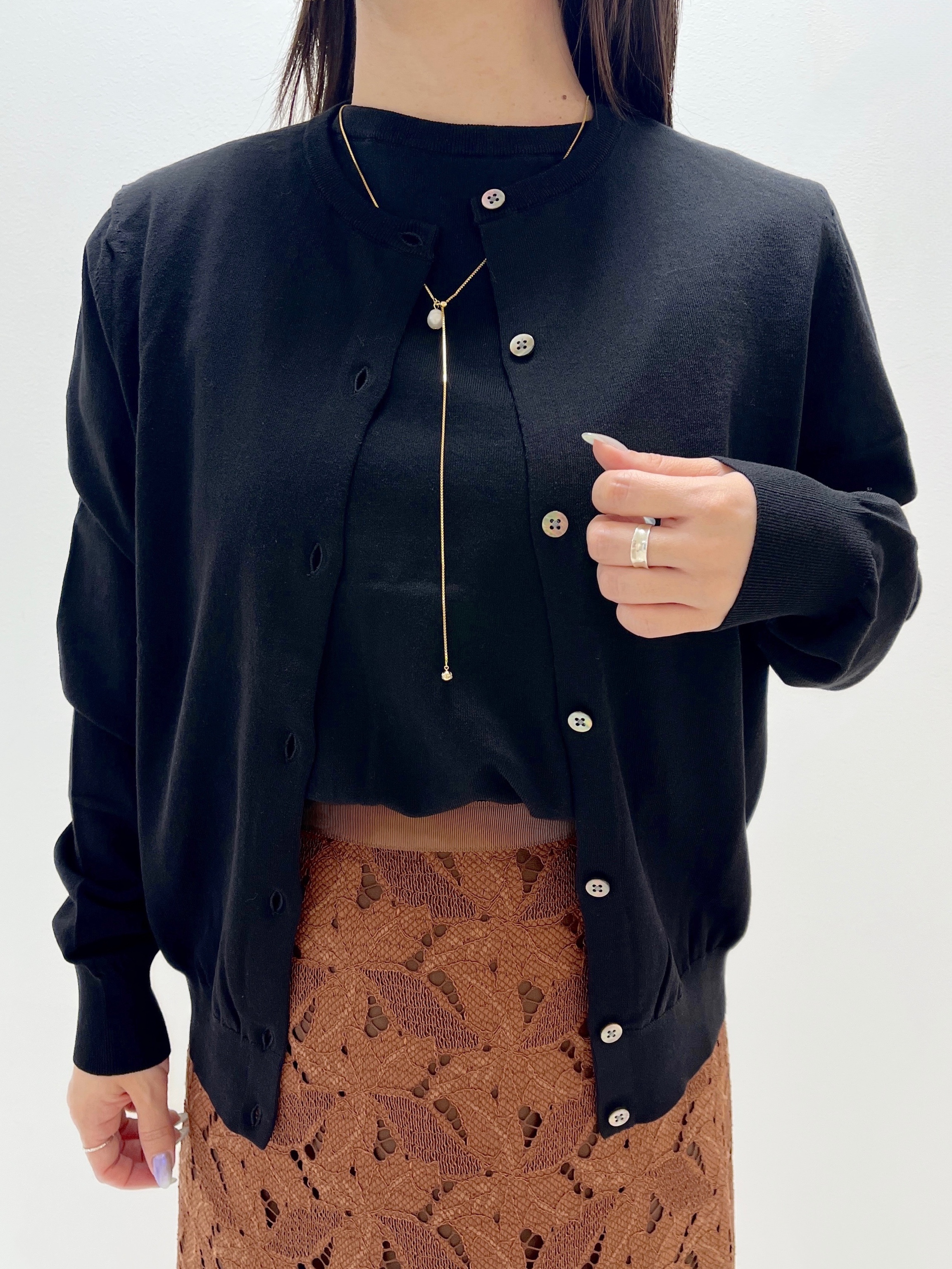 Ukiさんの「UNTITLED｜【9色展開/アンサンブル可/洗える】コットンベーシックニット」を使ったコーディネート