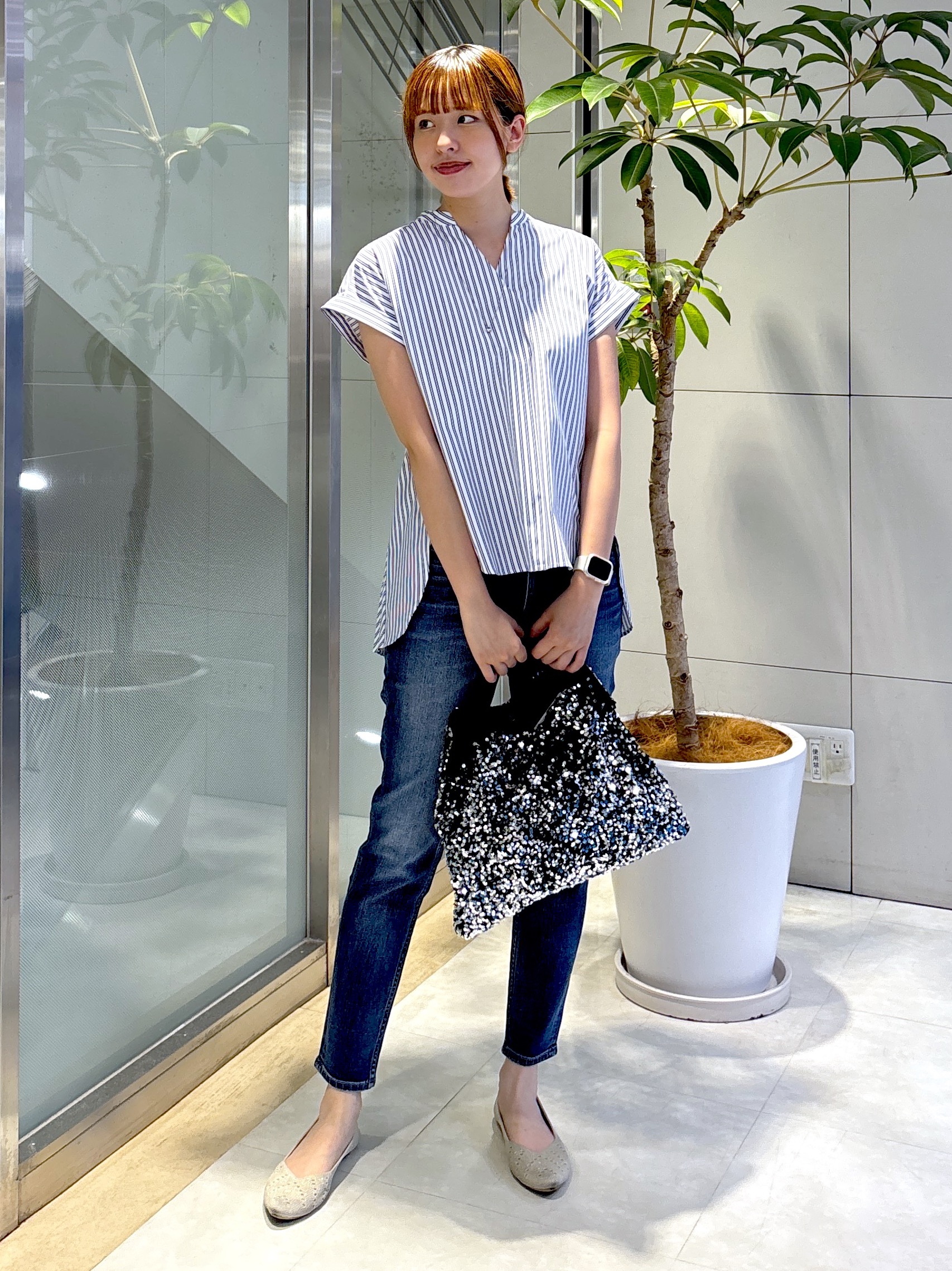 yukaさんの「UNTITLED｜【吸水速乾/接触冷感】バックプリーツデザインブラウス」を使ったコーディネート