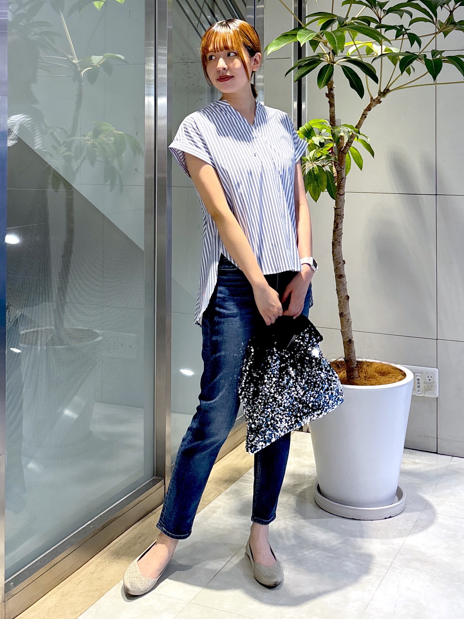 yukaさんの「UNTITLED｜【吸水速乾/接触冷感】バックプリーツデザインブラウス」を使ったコーディネート