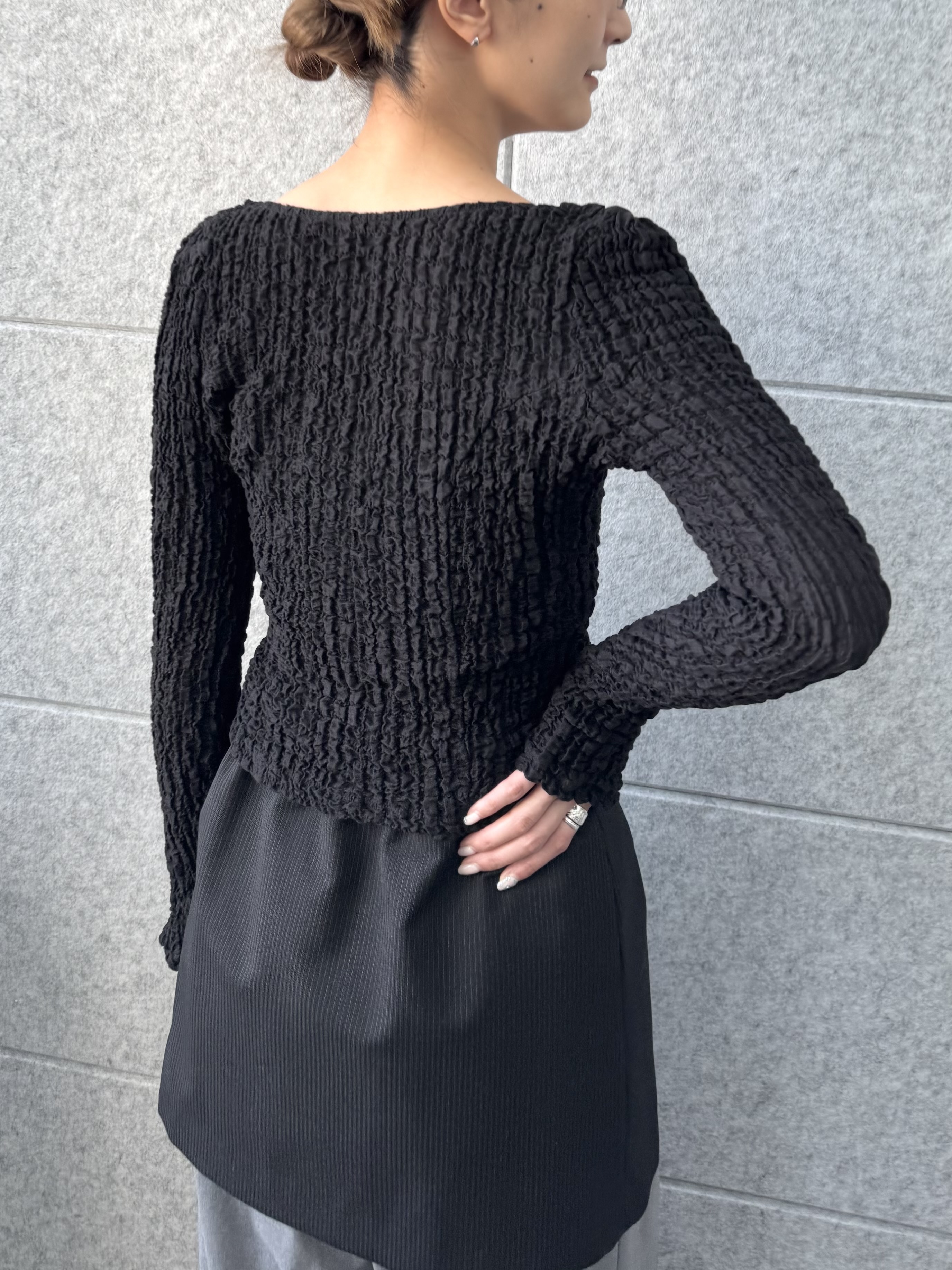 uchi__yamaさんの「CODE A｜stripe mini skirt」を使ったコーディネート