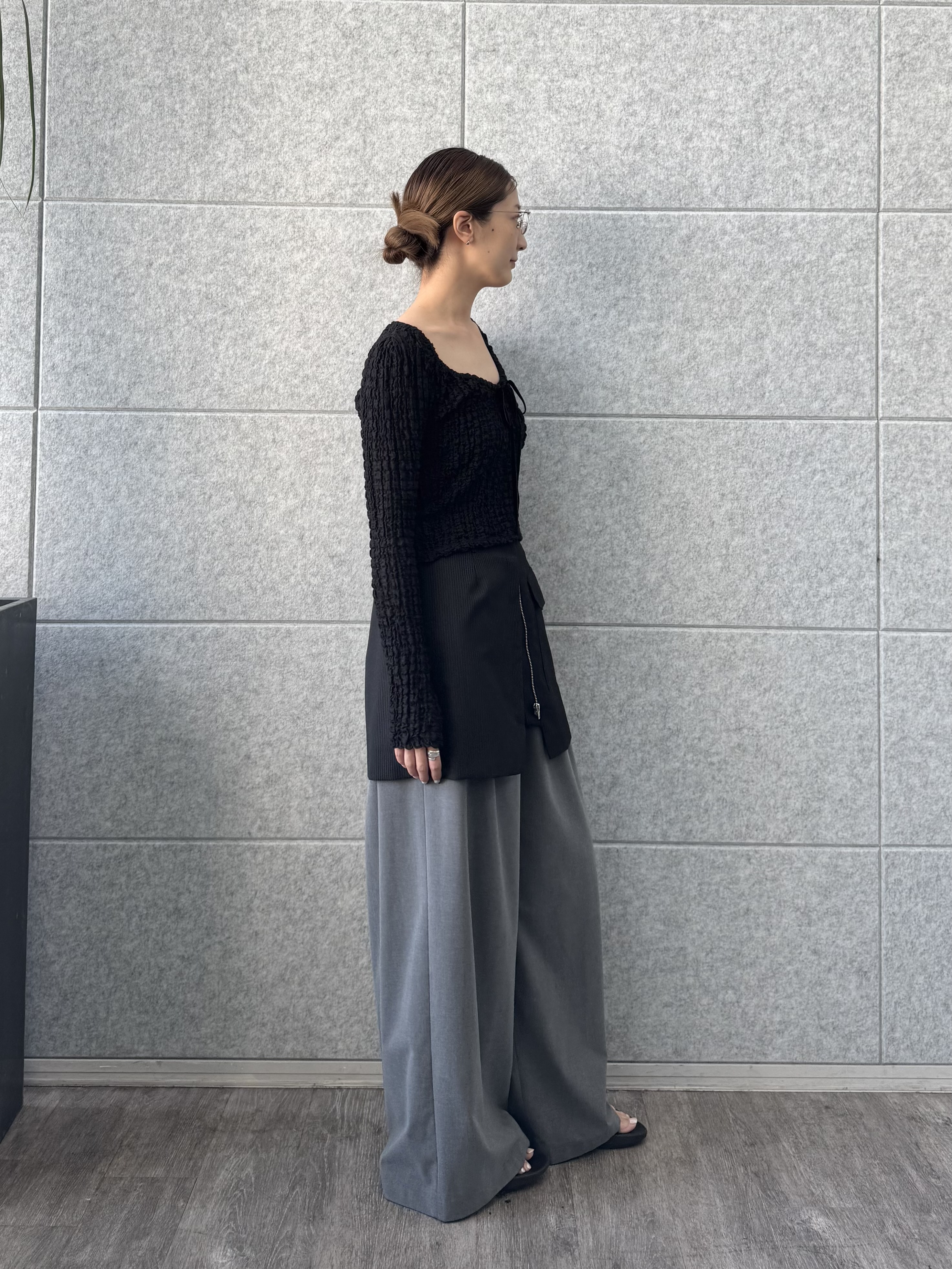 uchi__yamaさんの「CODE A｜stripe mini skirt」を使ったコーディネート