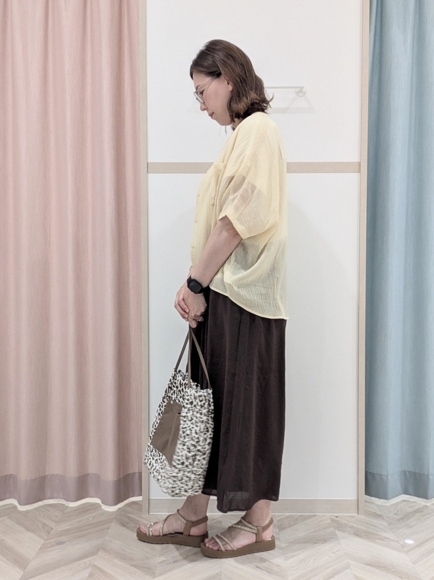 miyuさんの「SHOO･LA･RUE｜【洗濯機可/選べる6色】程よいシアー感が涼し気 ゆったりワッシャードルマンブラウス」を使ったコーディネート
