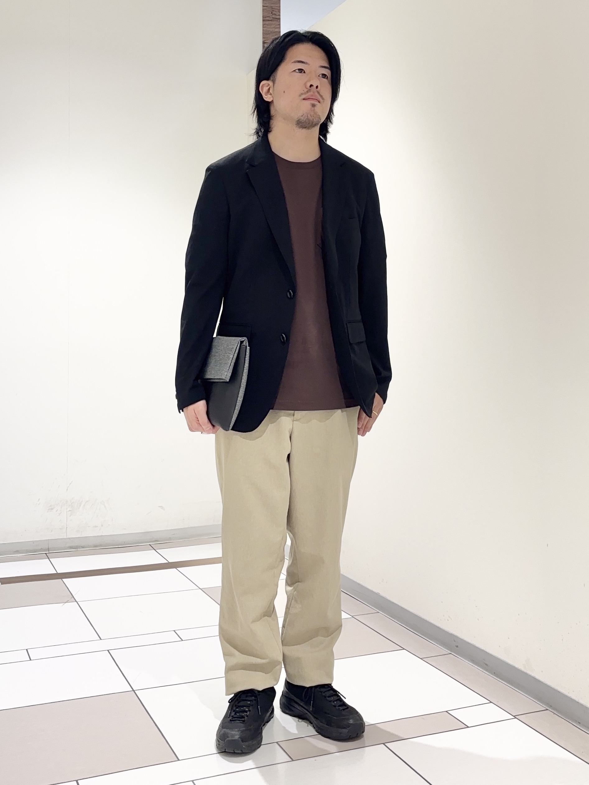 及川さんの「TAKEO KIKUCHI｜【Begin5月号掲載/通気性】トリコットサッカー ジャケット」を使ったコーディネート