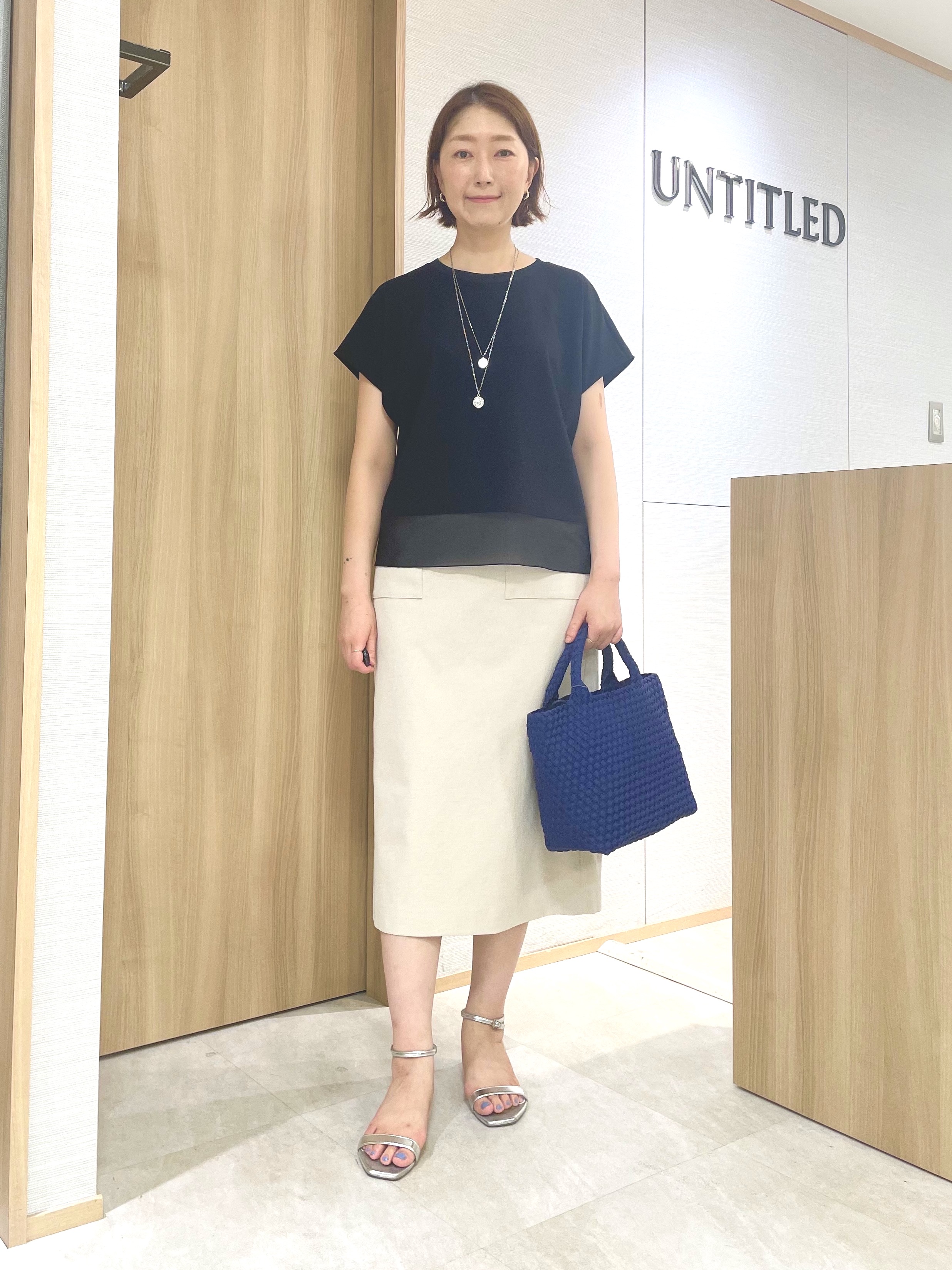 aliceさんの「UNTITLED｜【重ね着でおしゃれ見え】裾シアードッキングプルオーバー」を使ったコーディネート