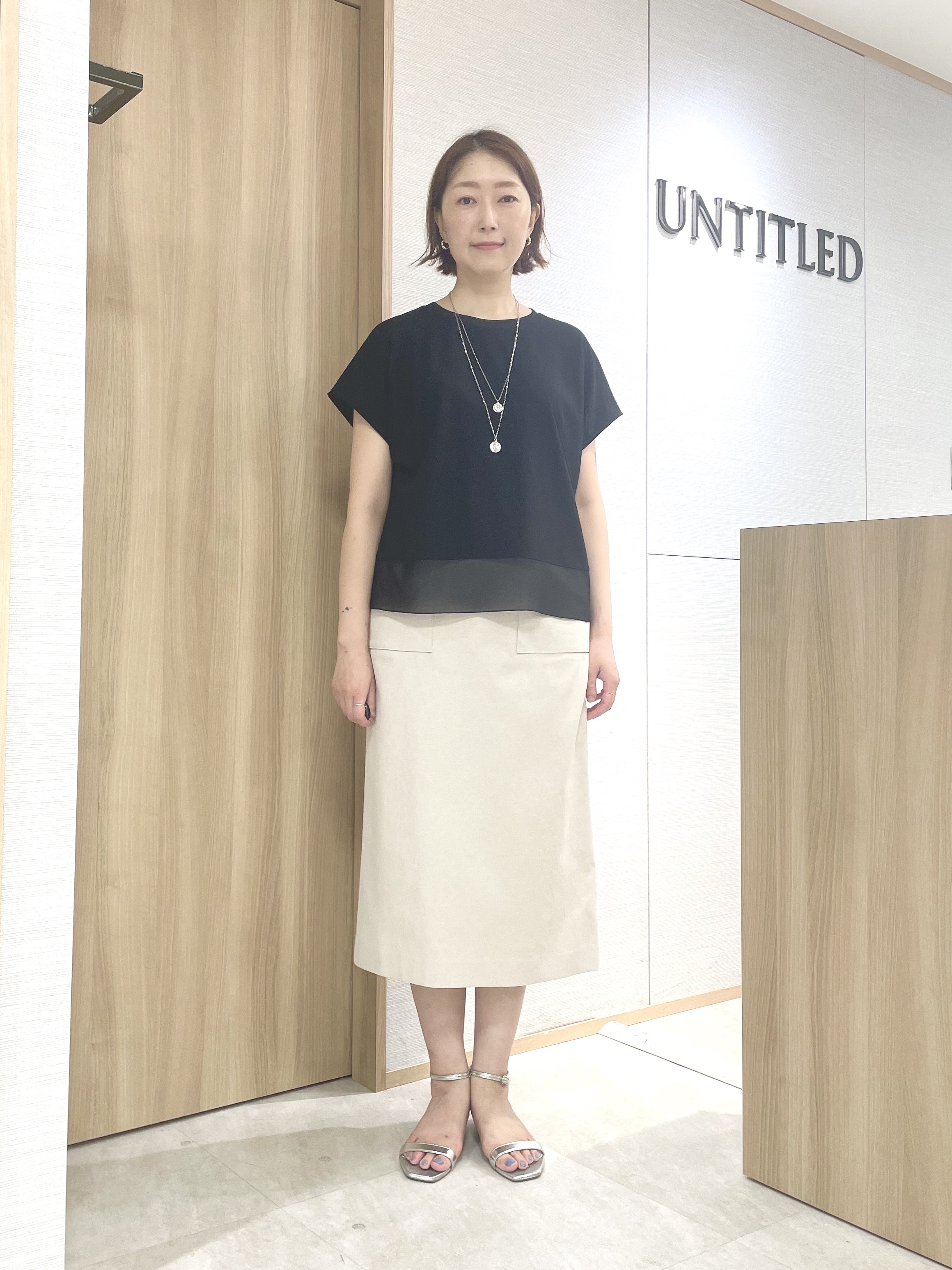 aliceさんの「UNTITLED｜【重ね着でおしゃれ見え】裾シアードッキングプルオーバー」を使ったコーディネート