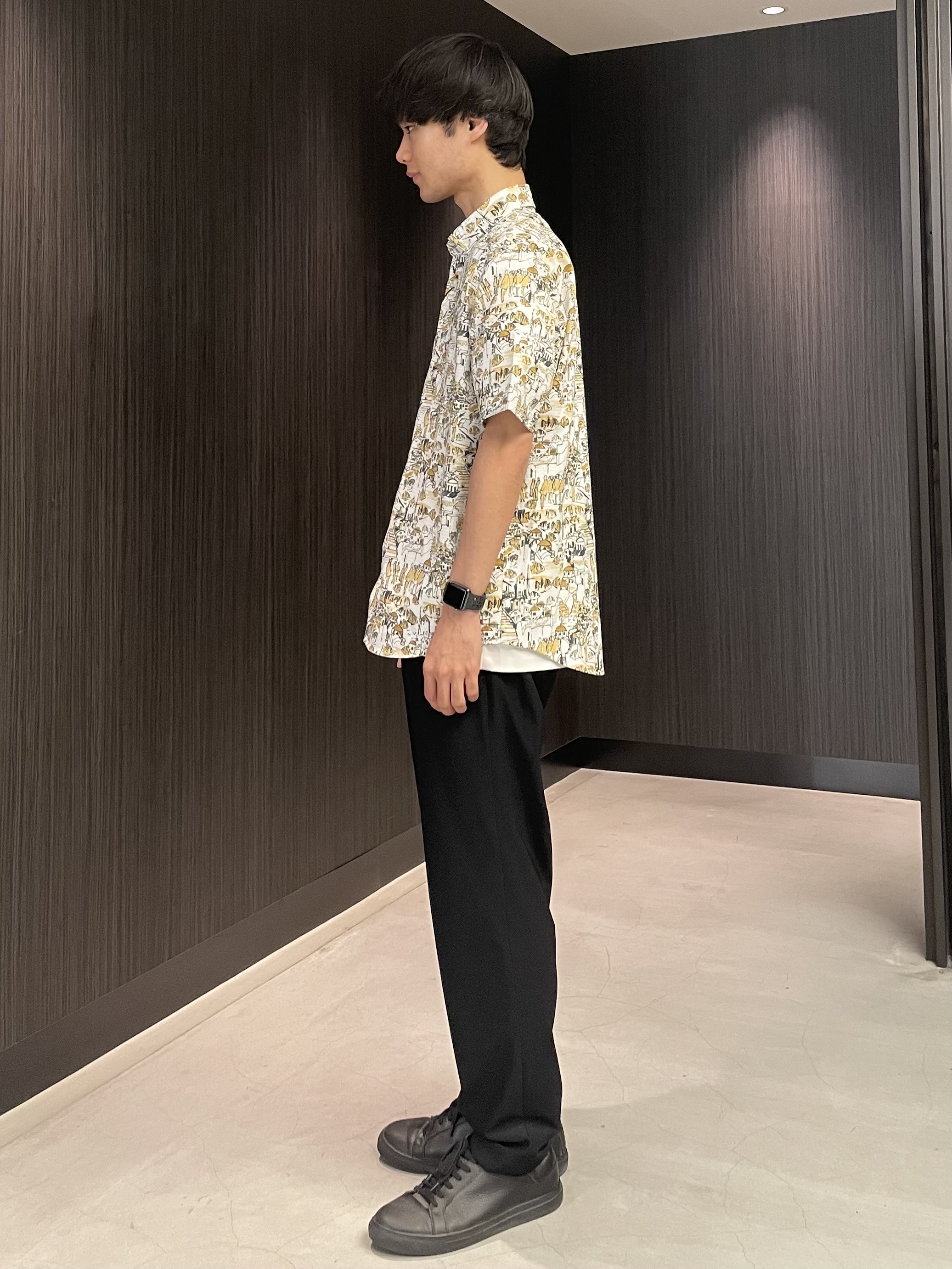 Okdさんの「TAKEO KIKUCHI｜【日本製】DotAir（R）リゾートプリント半袖シャツ」を使ったコーディネート
