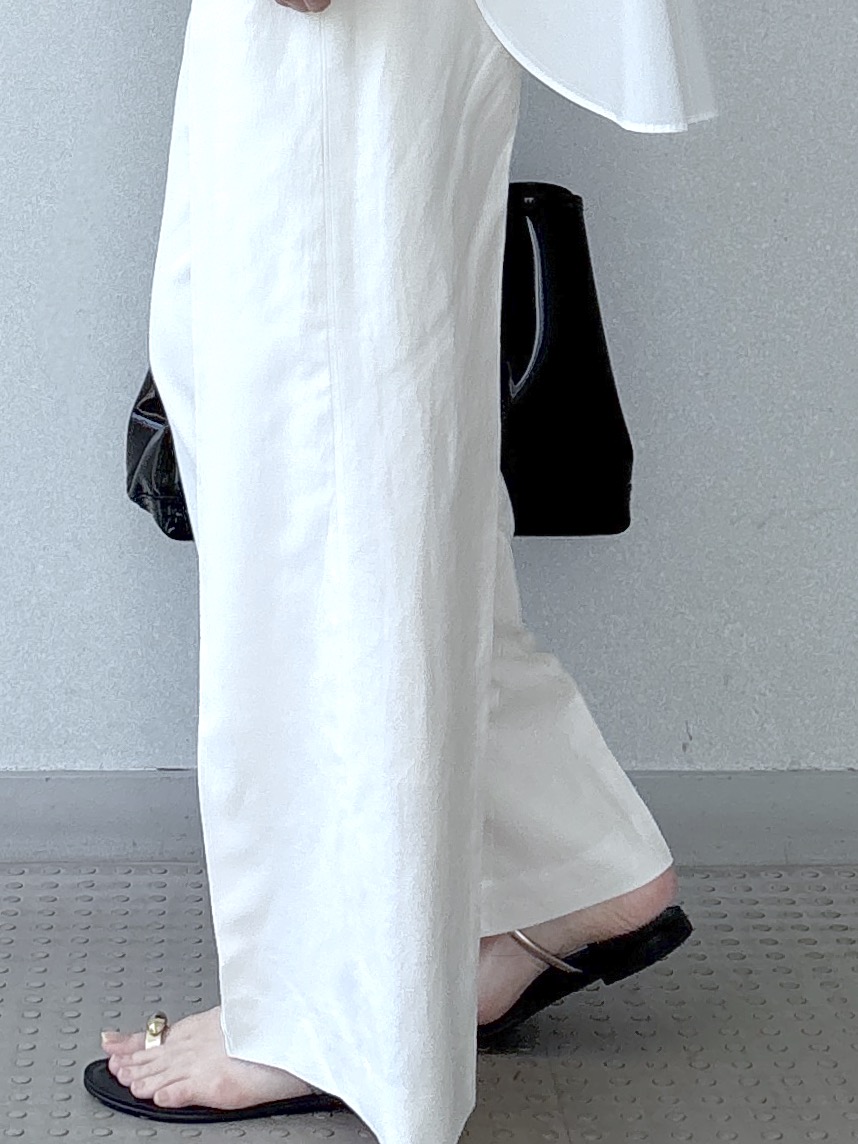 saitoさんの「DRESSTERIOR｜フレンチスリーブ スキッパーブラウス」を使ったコーディネート