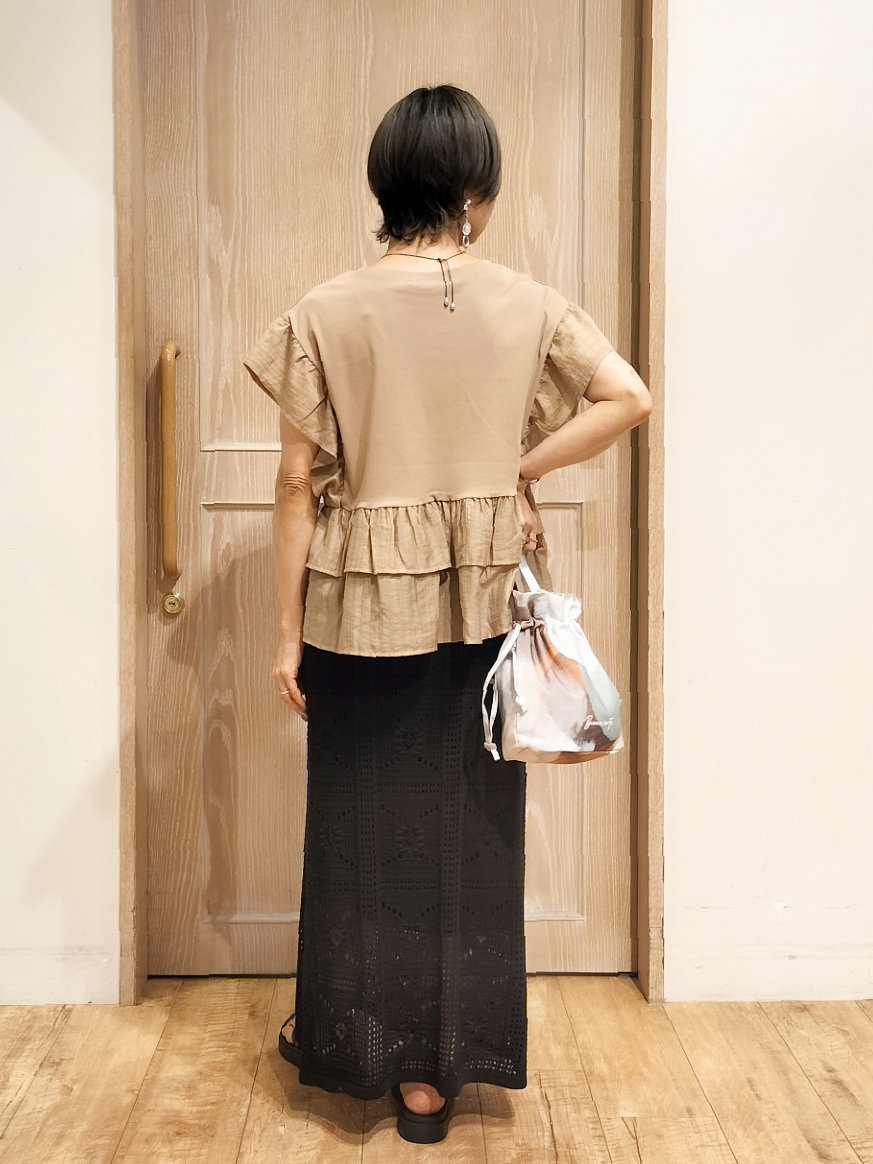 YUKIさんの「SHOO･LA･RUE｜【S-LL/洗濯機可】着るだけで決まる 主役級フリルトップス」を使ったコーディネート