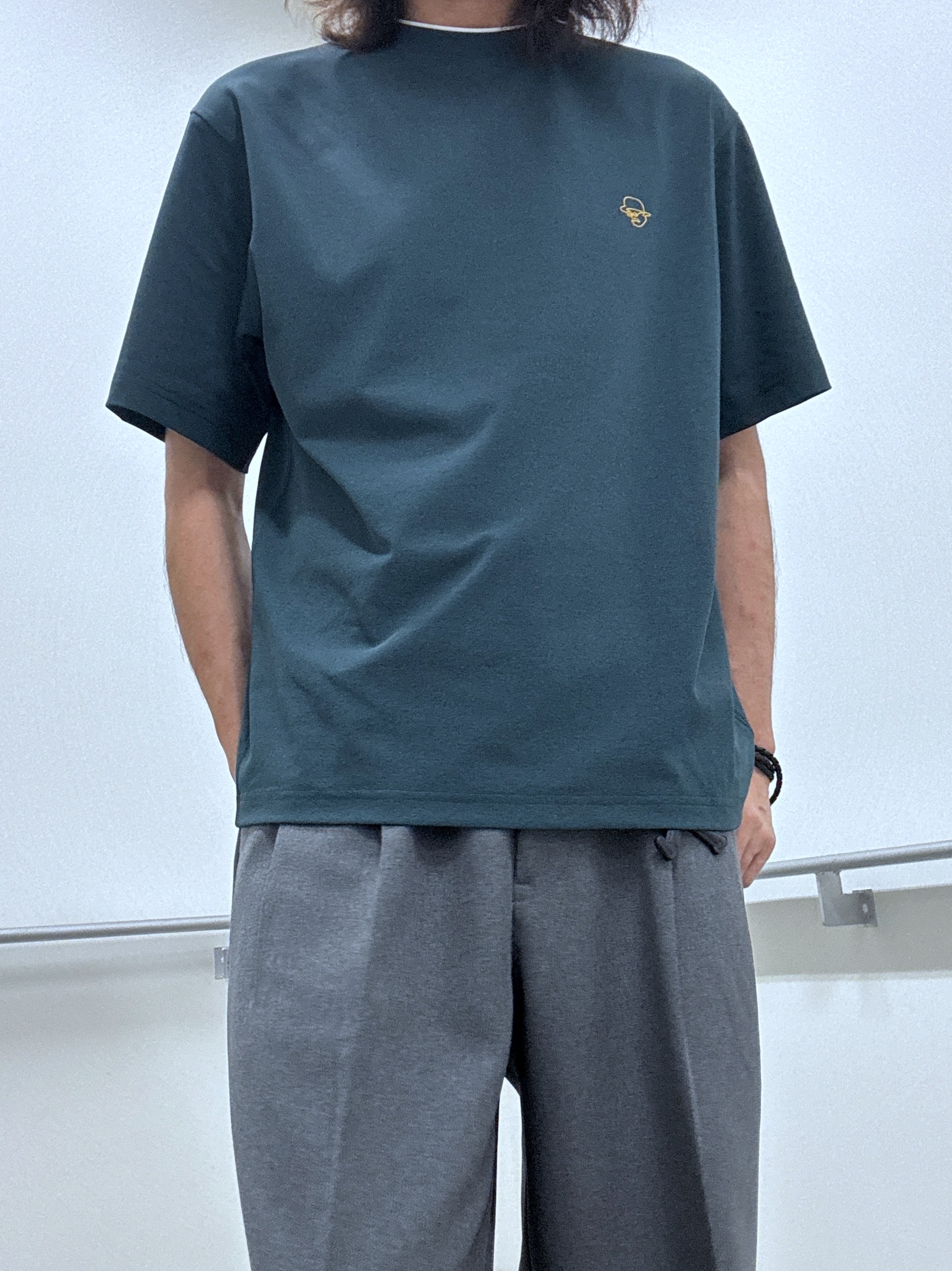 おーのさんの「TAKEO KIKUCHI｜【日本製】DotAir（R）サッカー7分袖シャツ」を使ったコーディネート