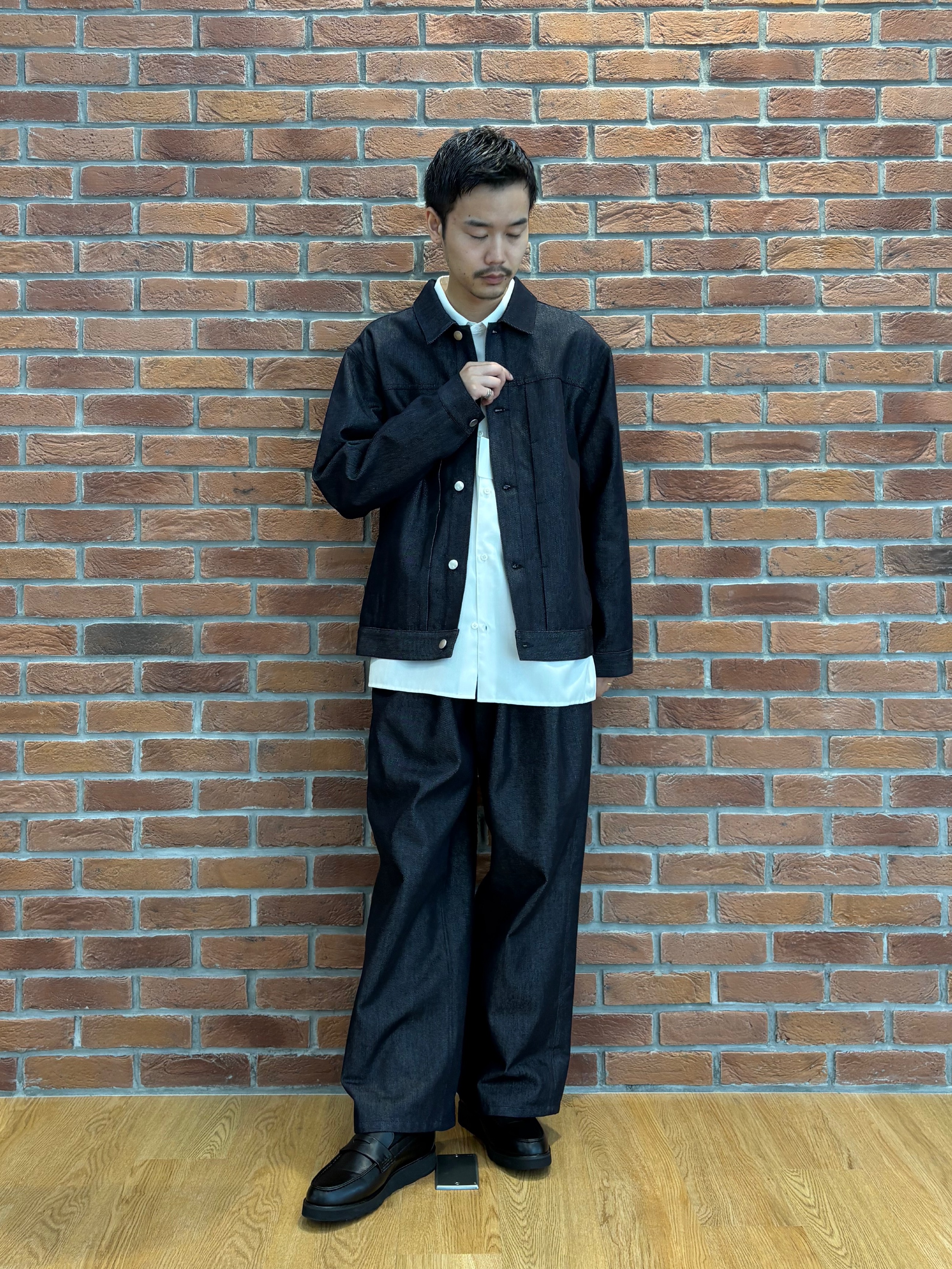 北浦歩大さんの「tk.TAKEO KIKUCHI｜【接触冷感/UVカット】ドビーストライプシャツ」を使ったコーディネート