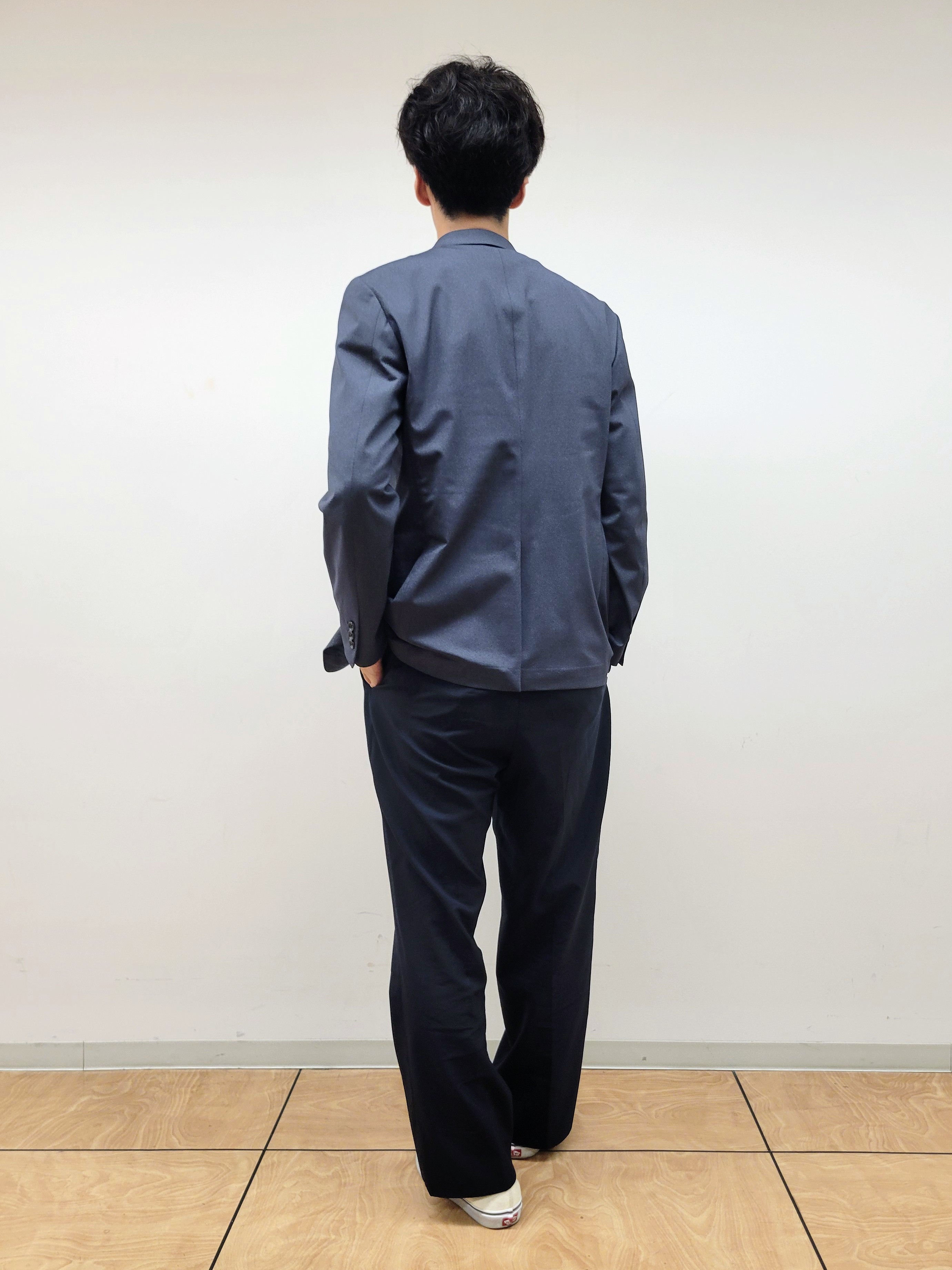 piroyaさんの「TAKEO KIKUCHI｜【360&deg;ストレッチ／軽量】None Of Stress ライト ジャケット（セットアップ対応）」を使ったコーディネート