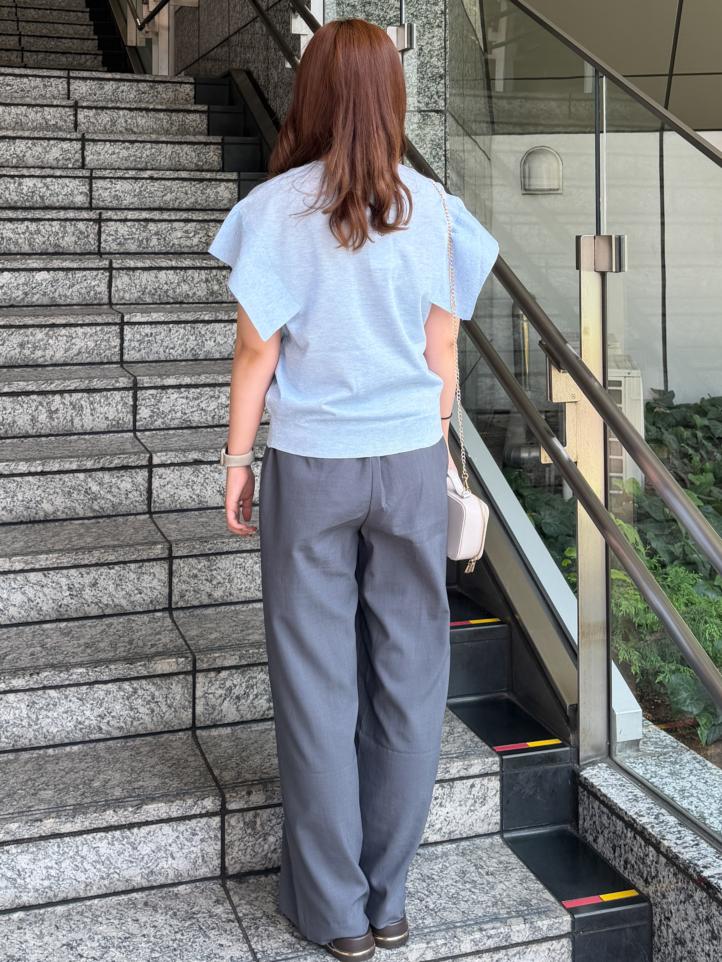 HANNAさんの「OPAQUE.CLIP｜『STORY Web7月掲載』ドライタッチラメニット《UV／洗える／6col》」を使ったコーディネート