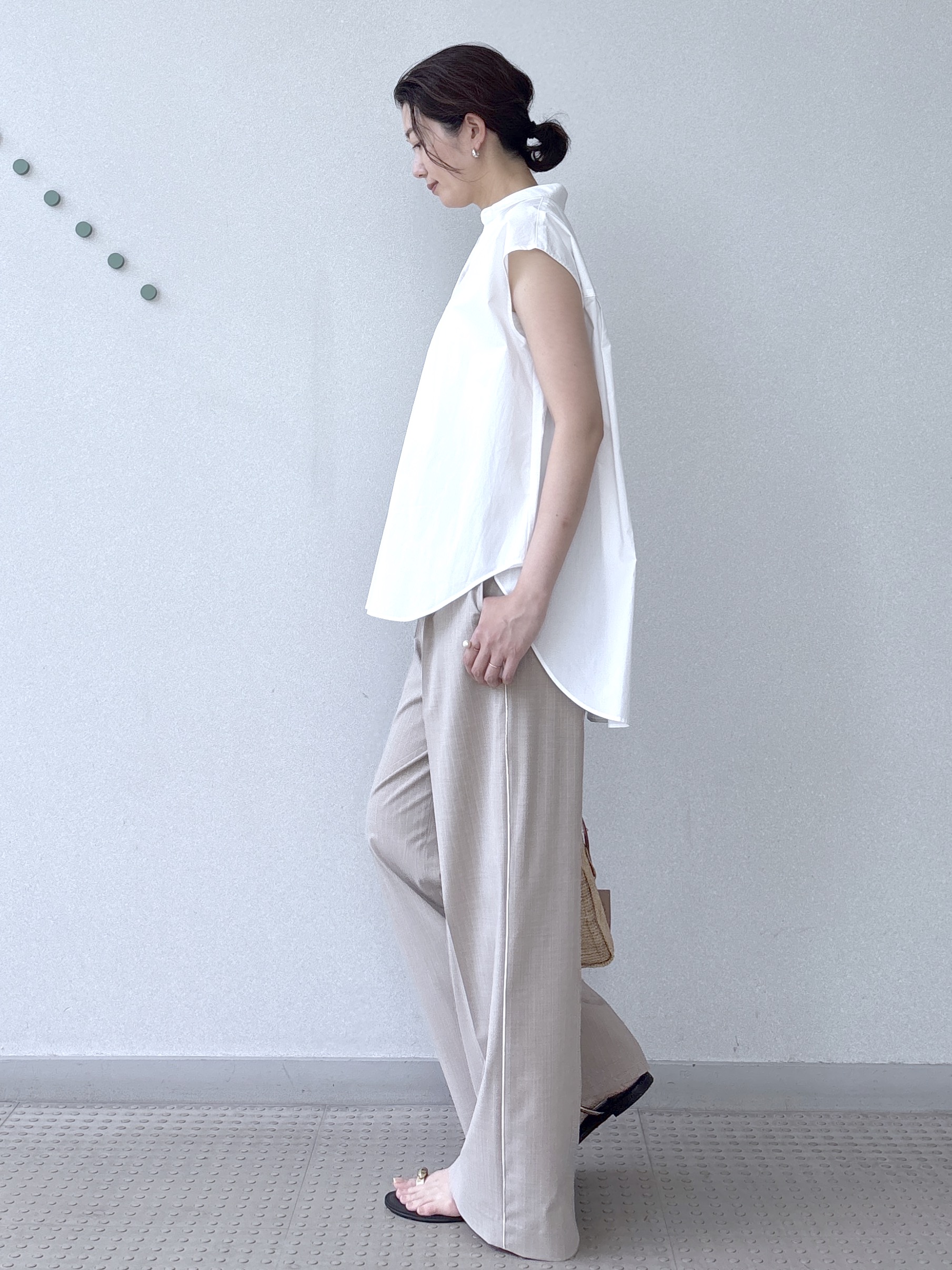 saitoさんの「DRESSTERIOR｜フレンチスリーブ スキッパーブラウス」を使ったコーディネート