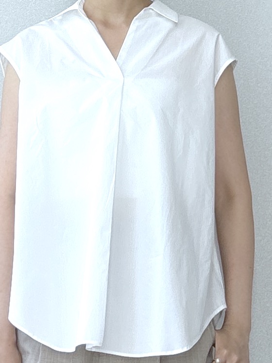 saitoさんの「DRESSTERIOR｜フレンチスリーブ スキッパーブラウス」を使ったコーディネート
