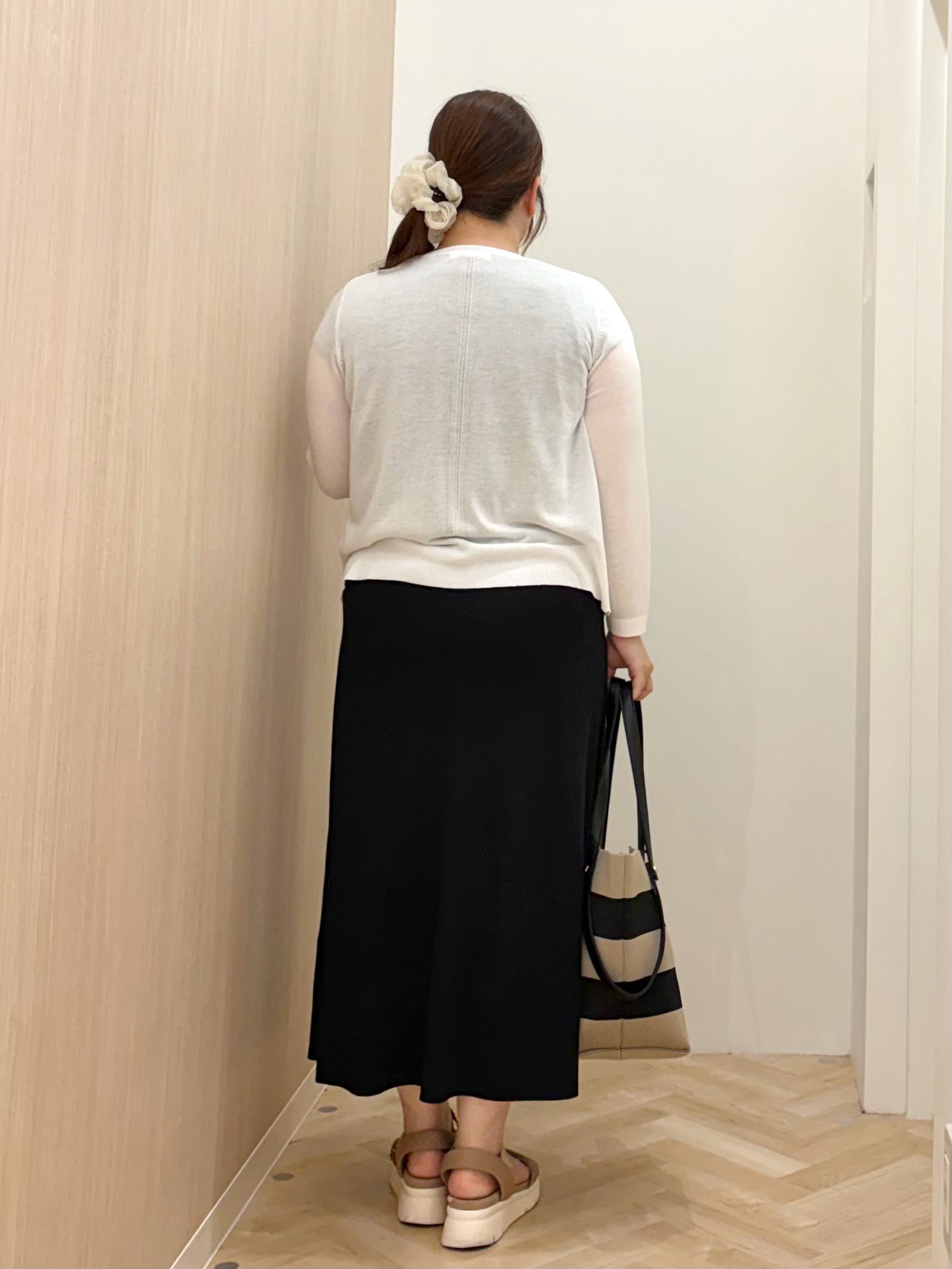 akariさんの「grove｜高評価！【UVカット】ベーシックショートカーディガン」を使ったコーディネート