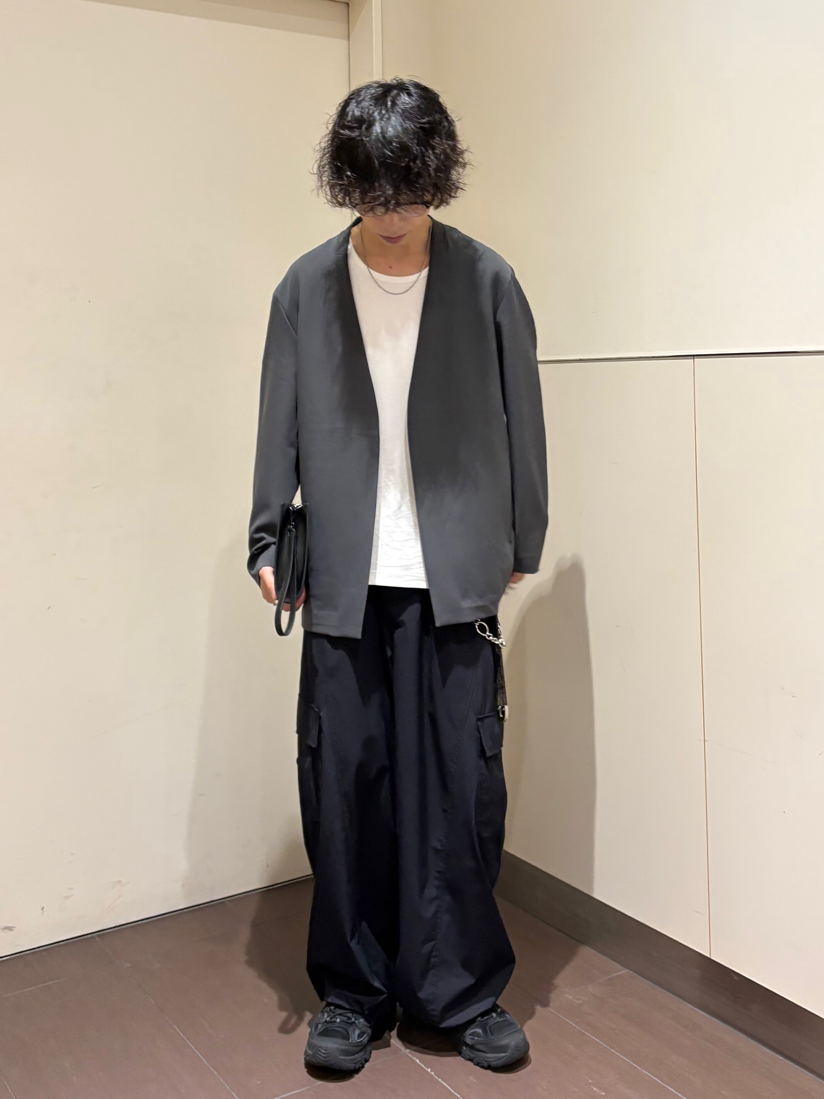 ナノシーさんの「tk.TAKEO KIKUCHI｜◆【防シワ／ストレッチ/セット対応可】smart shiftシリーズ ノーカラージャケット」を使ったコーディネート