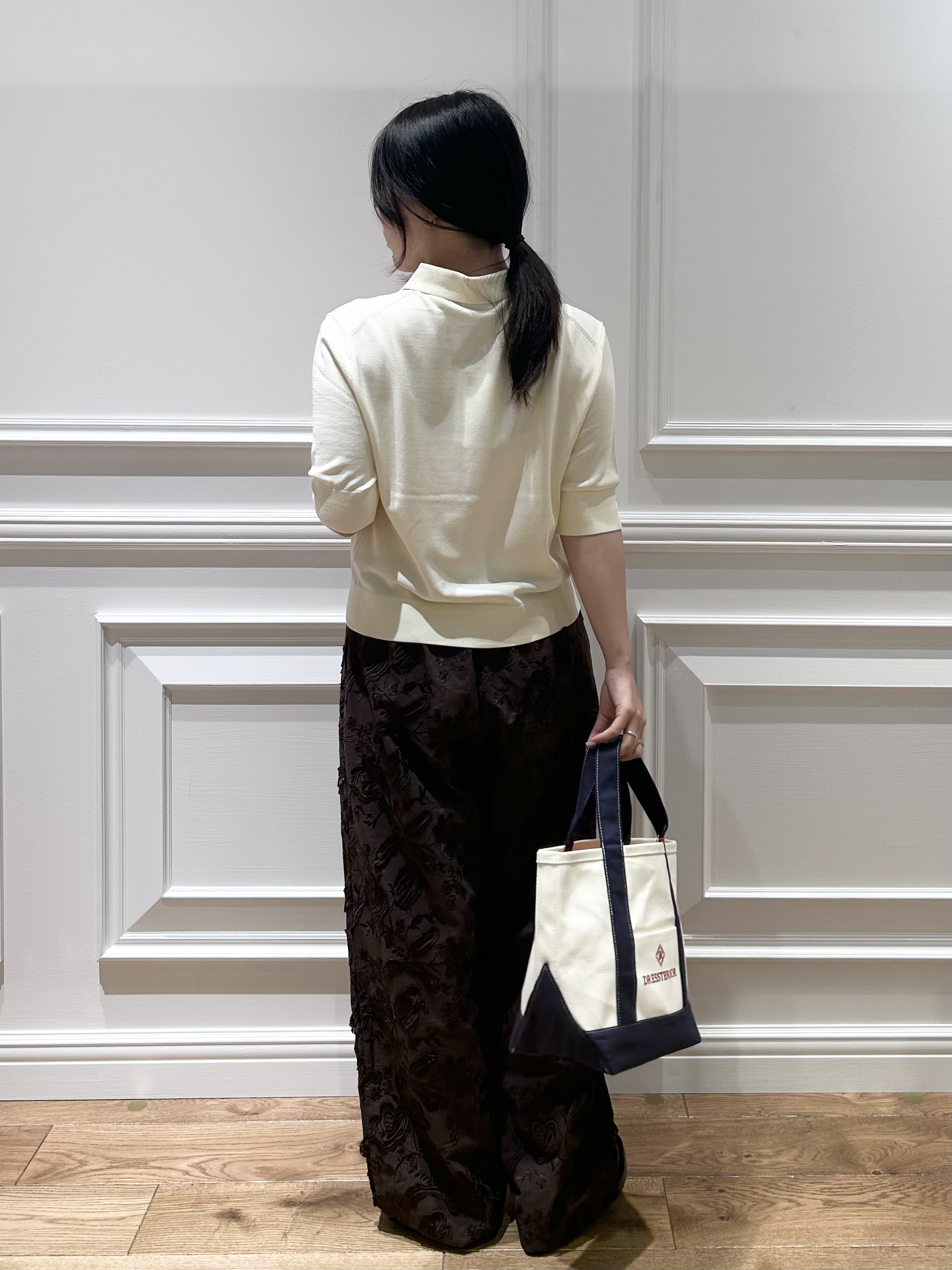 とりみさんの「DRESSTERIOR｜【接触冷感／UVカット】クールタッチ シャツカーディガン」を使ったコーディネート