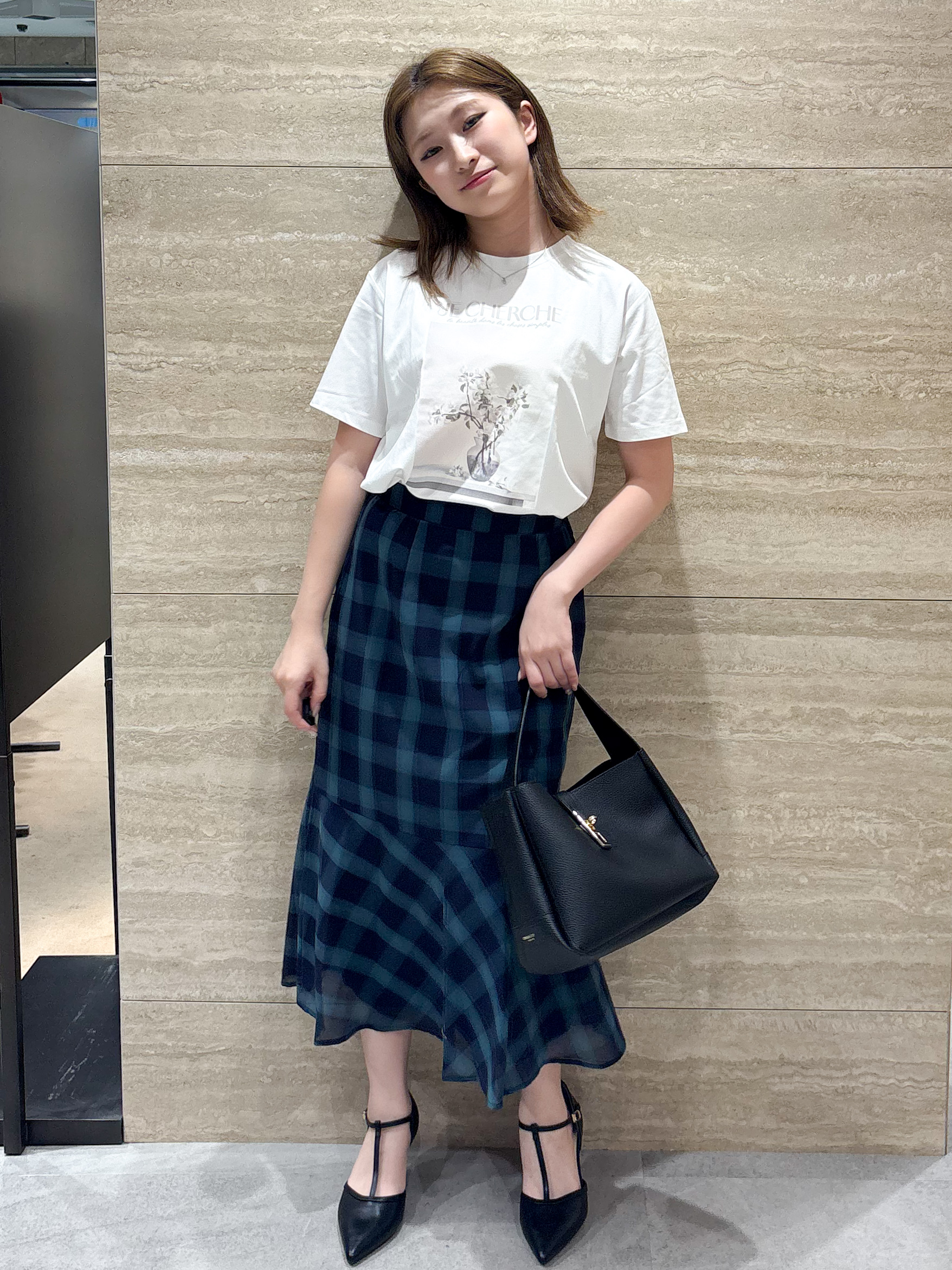 ふうかさんの「index｜【UV】フラワープリントTシャツ≪洗濯機OK／接触冷感≫」を使ったコーディネート