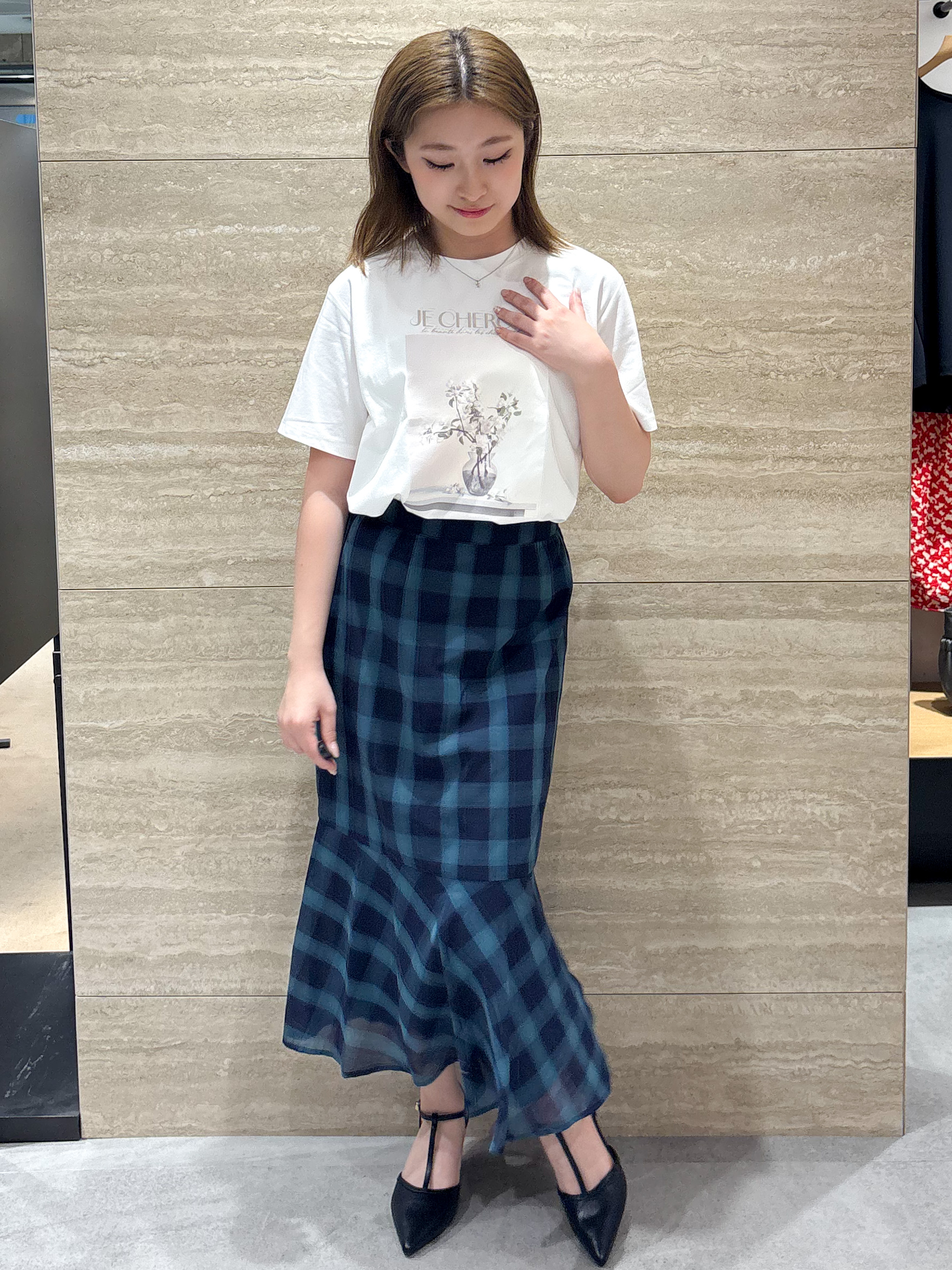ふうかさんの「index｜【UV】フラワープリントTシャツ≪洗濯機OK／接触冷感≫」を使ったコーディネート