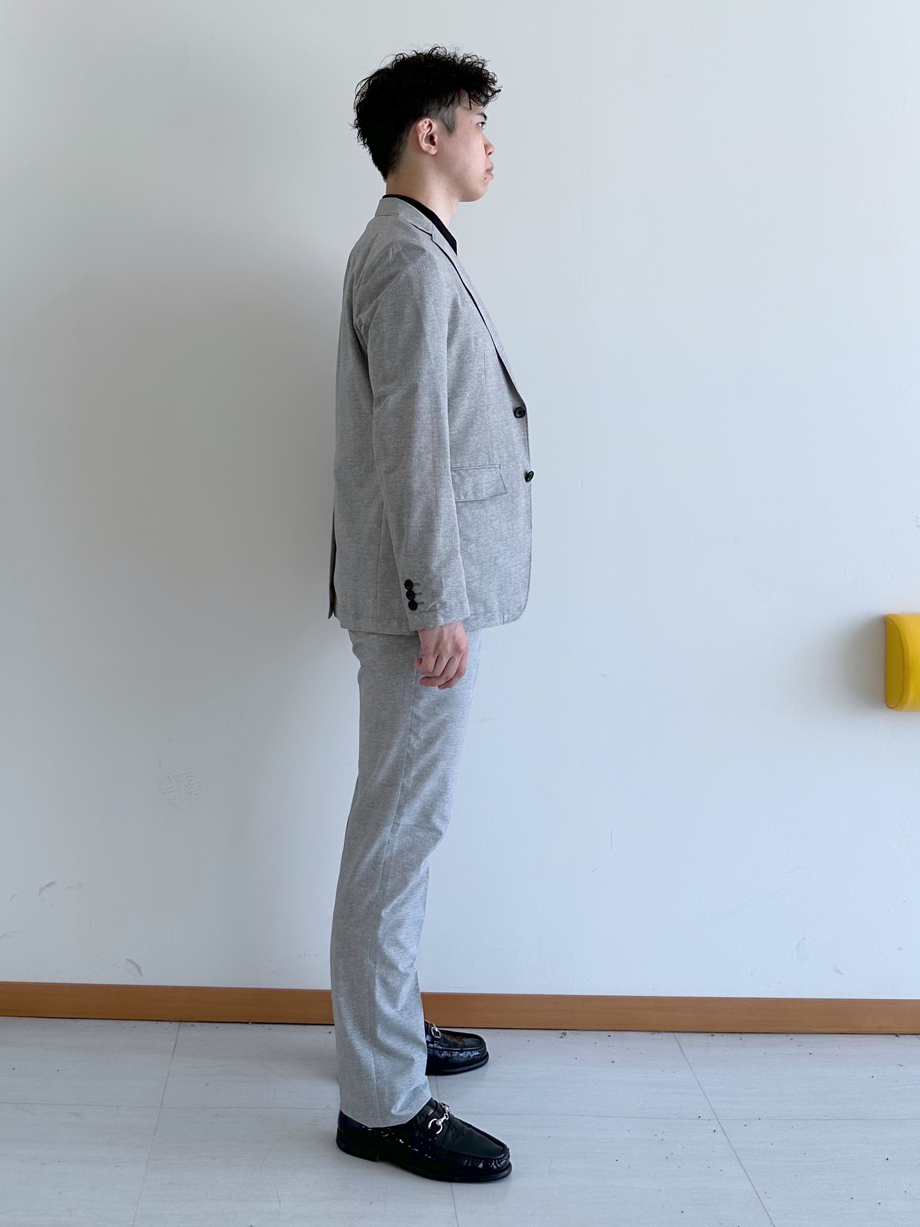 イッシーさんの「TAKEO KIKUCHI｜【抗菌防臭】COOL DOTS（R）ドビープリント ジャケット」を使ったコーディネート