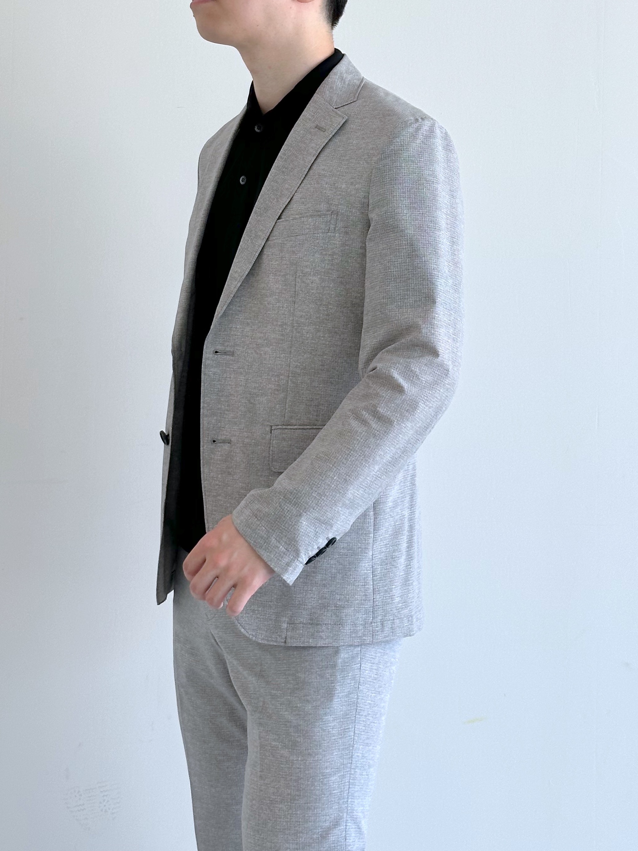 イッシーさんの「TAKEO KIKUCHI｜【抗菌防臭】COOL DOTS（R）ドビープリント ジャケット」を使ったコーディネート