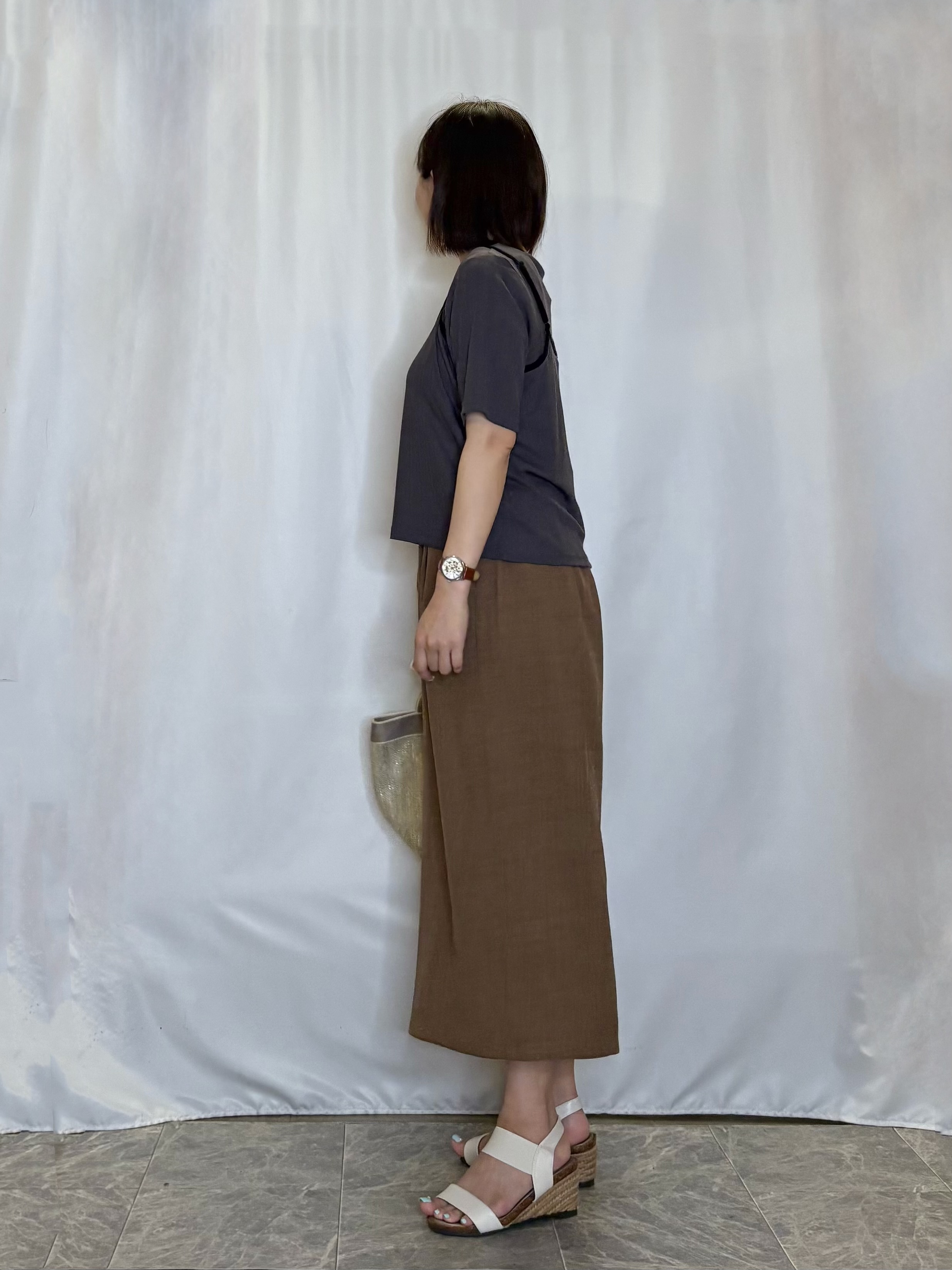 ネリさんの「SHOO･LA･RUE｜【2点セット】ランダムテレコで細見え  配色使いTシャツ+キャミソール」を使ったコーディネート