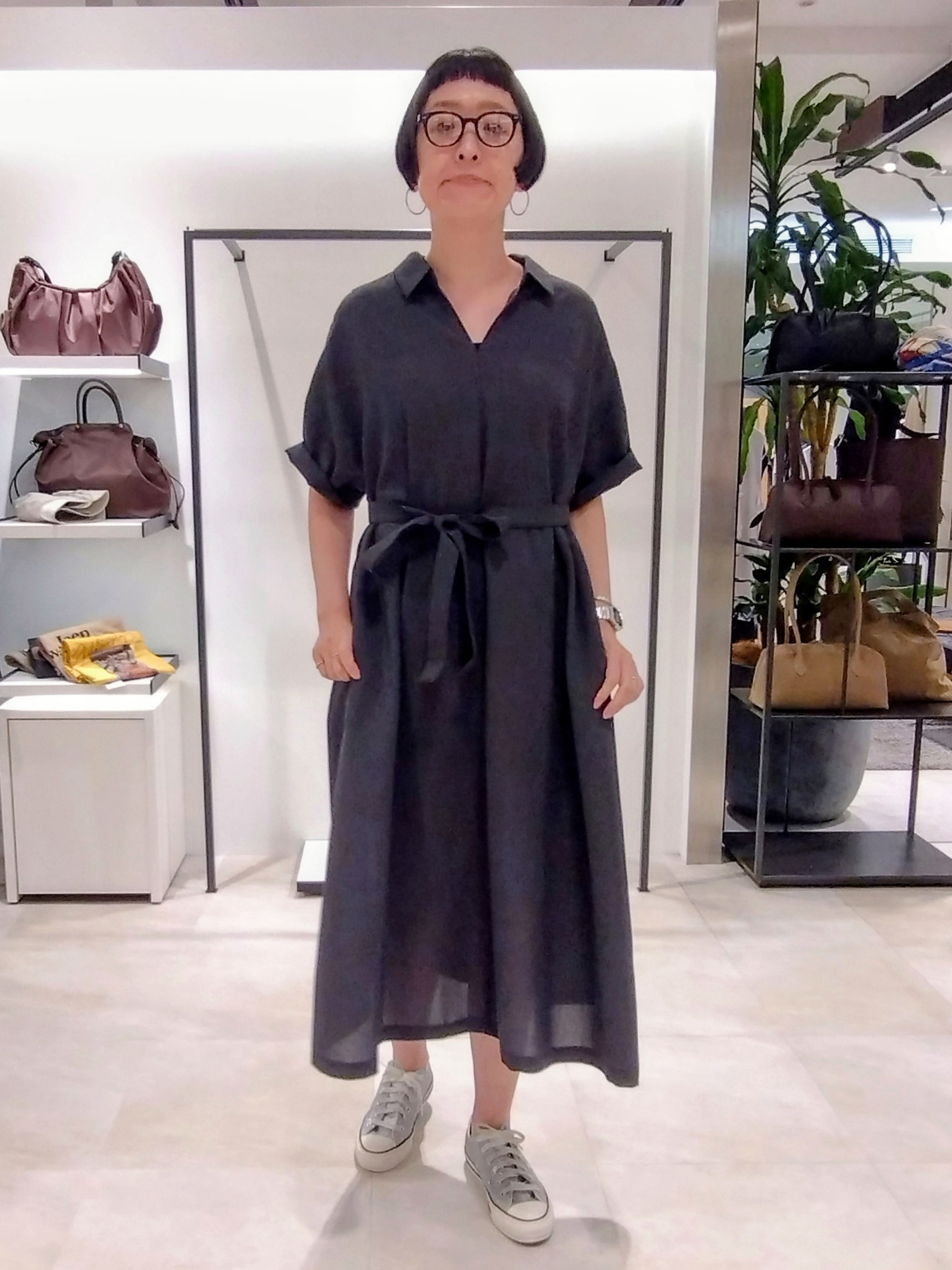 まちこさんの「UNTITLED｜【初秋も活躍/UVカット/接触冷感】エアリークールワンピース」を使ったコーディネート
